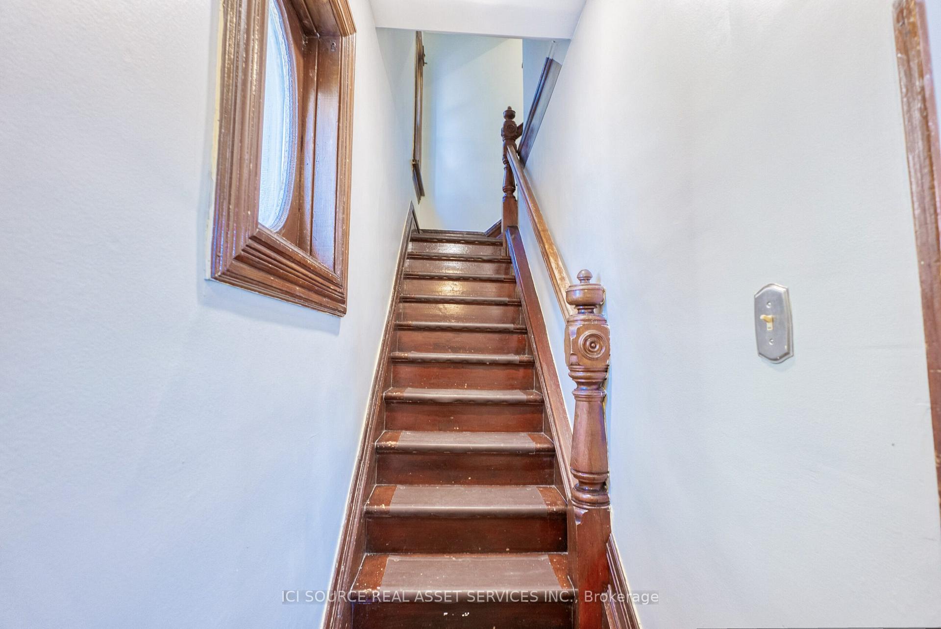Photo 8 of Unit 2, 263 Flora Street, Ottawa, Ottawa Centre — HOMEH