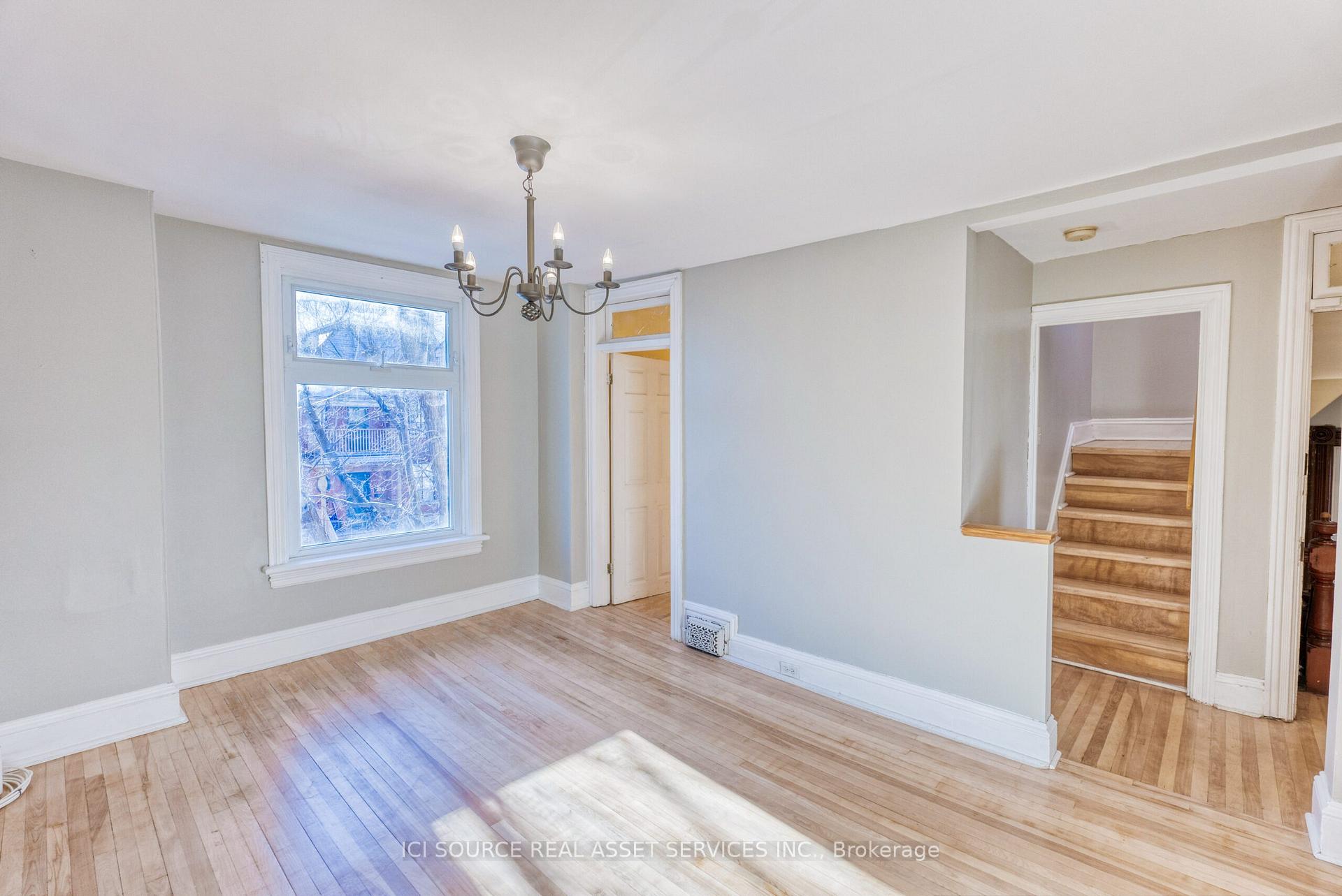 Photo 11 of Unit 2, 263 Flora Street, Ottawa, Ottawa Centre — HOMEH
