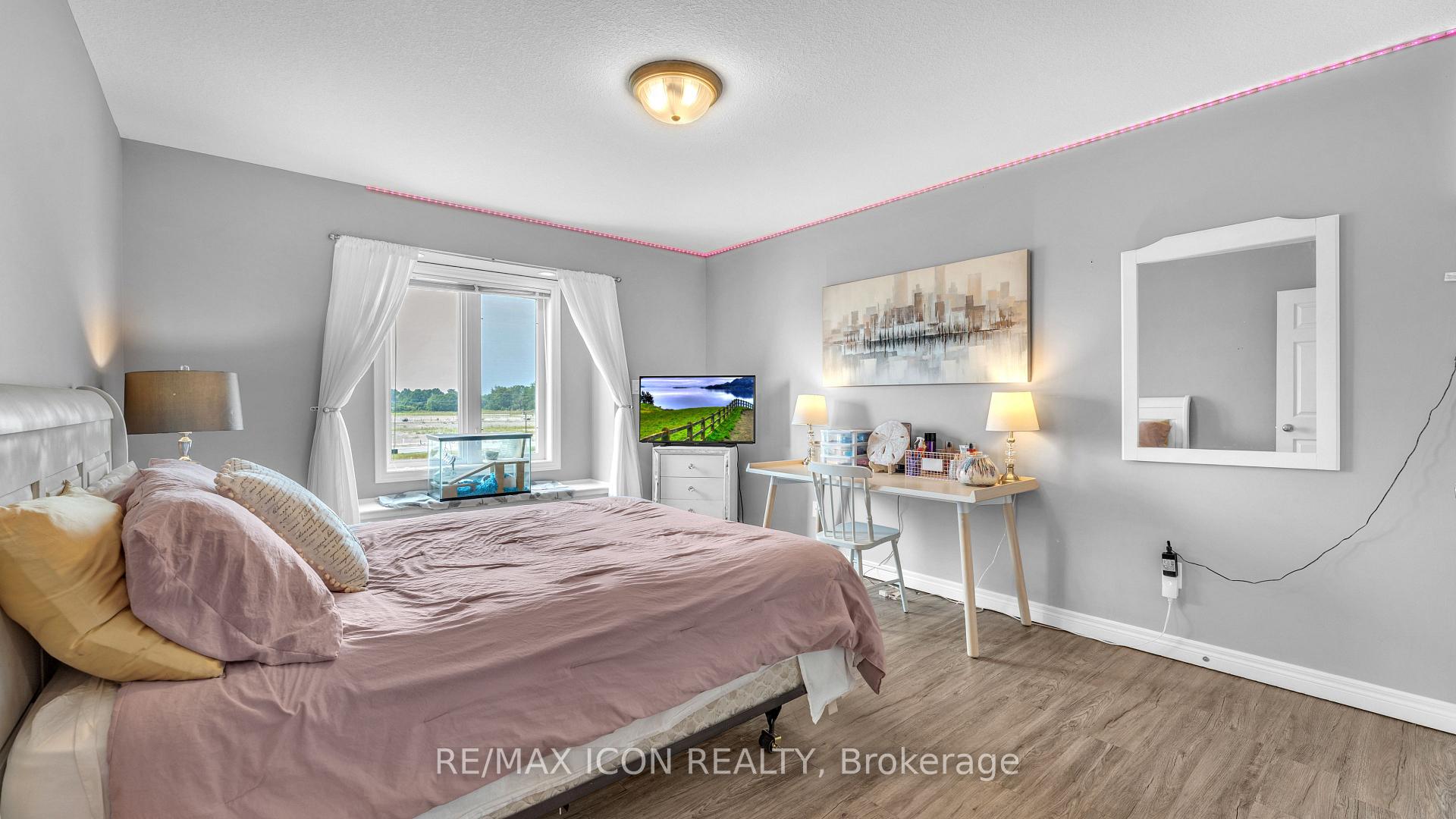 Photo 15 of 17 Hamilton Street E, North Middlesex, Alisa Craig — HOMEH