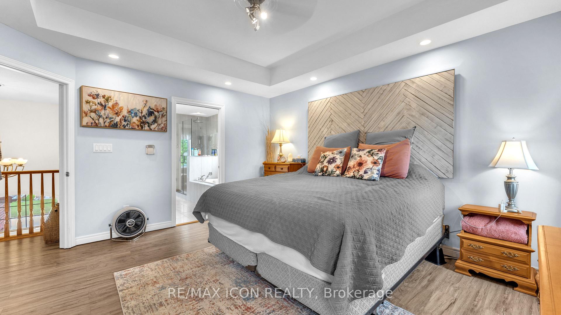 Photo 23 of 17 Hamilton Street E, North Middlesex, Alisa Craig — HOMEH