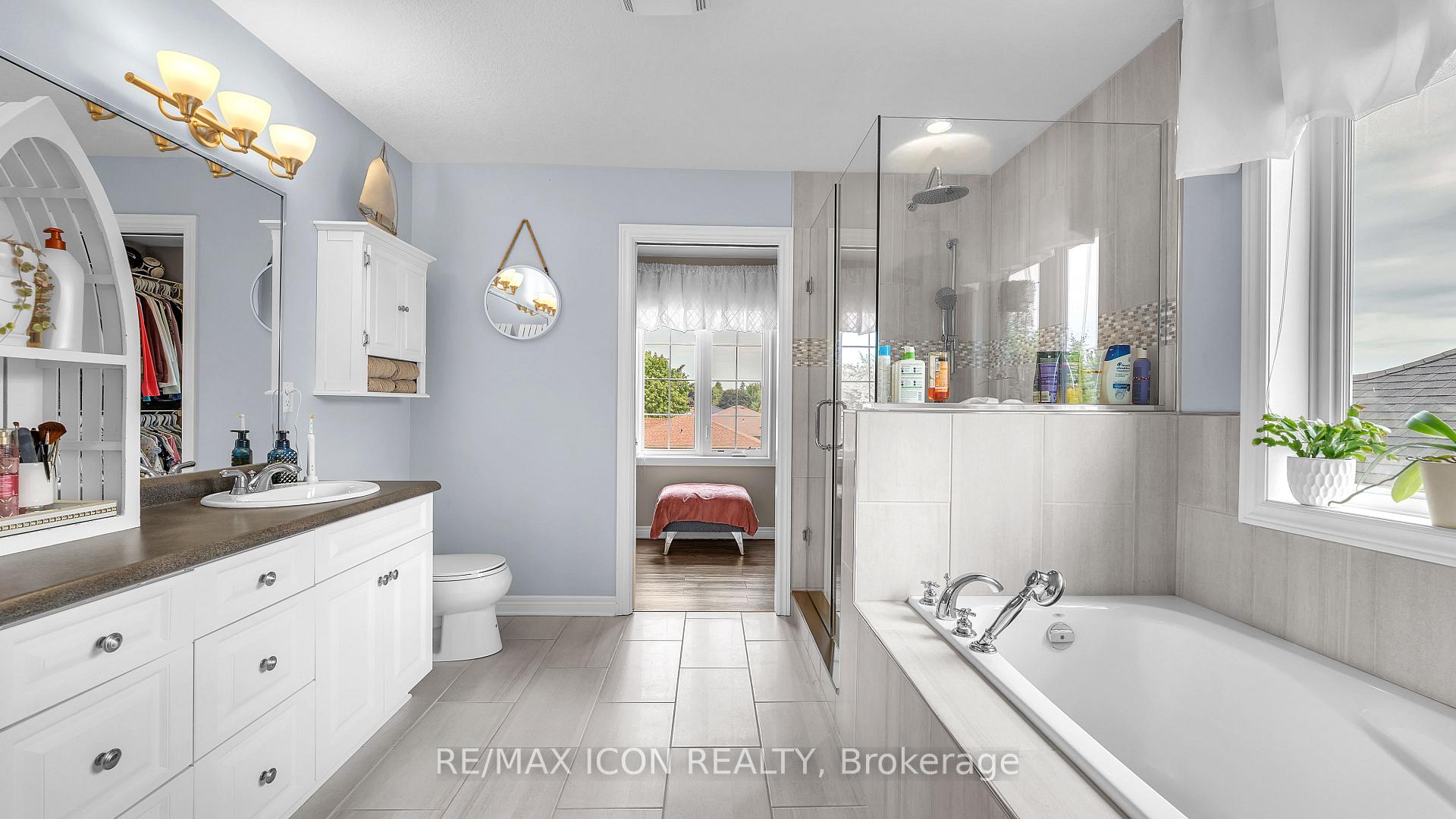 Photo 25 of 17 Hamilton Street E, North Middlesex, Alisa Craig — HOMEH