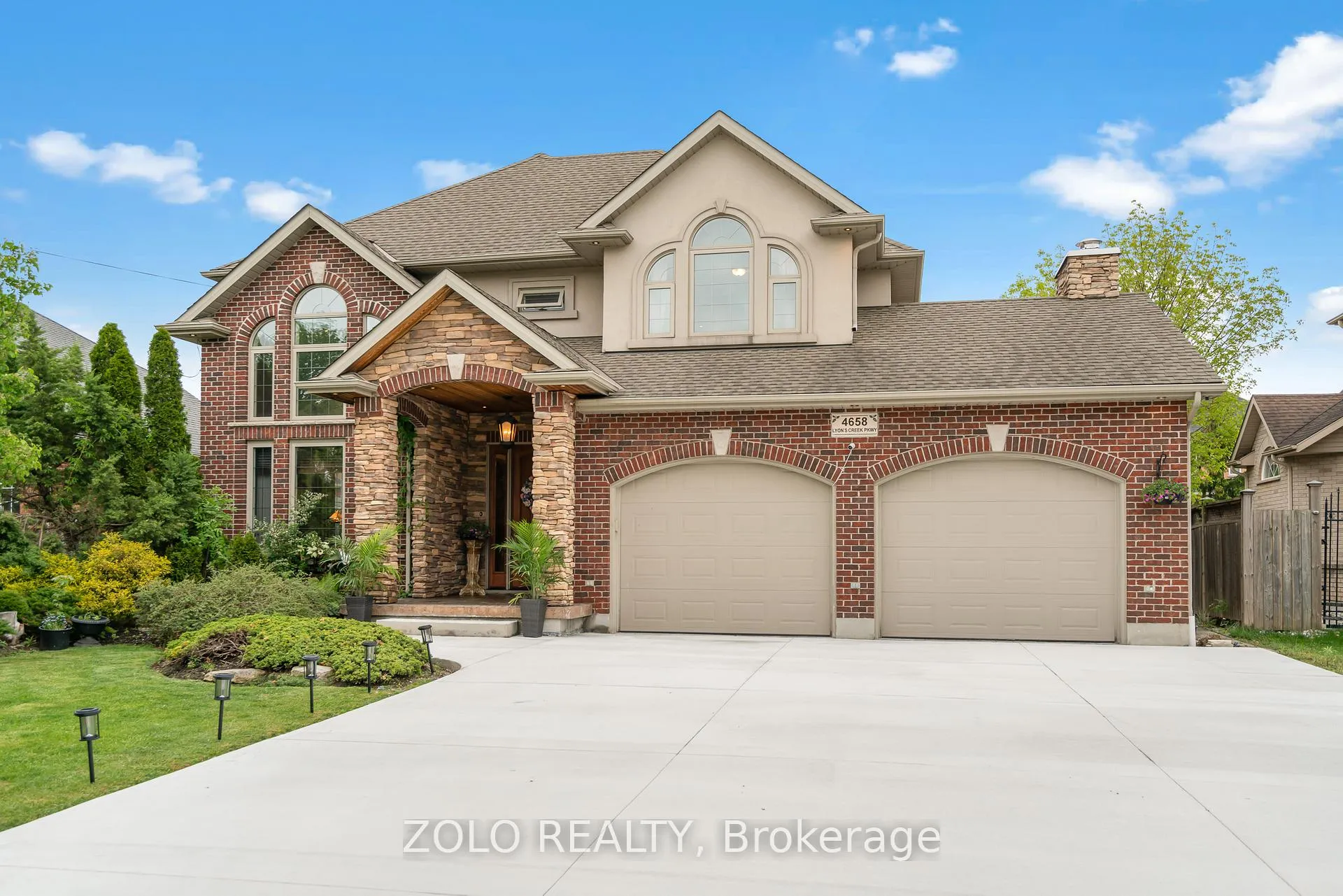 Photo 3 of 4658 Lyons Parkway, Niagara Falls, Lyons Creek — HOMEH