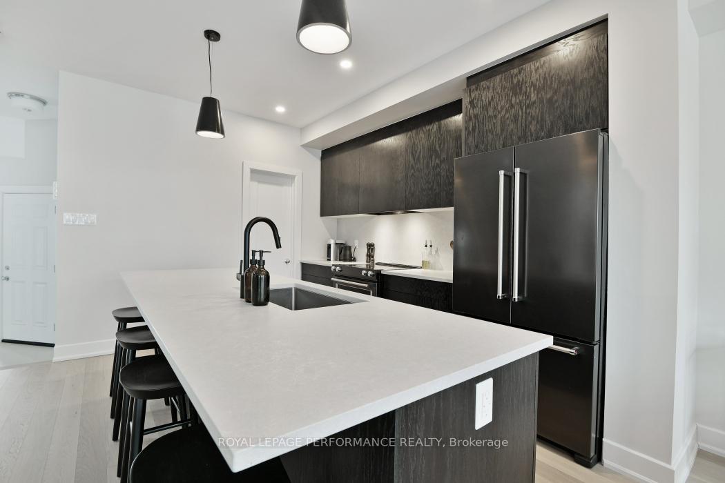 Photo 6 of 713 Cap Diamant Way, Ottawa, Camelot — HOMEH
