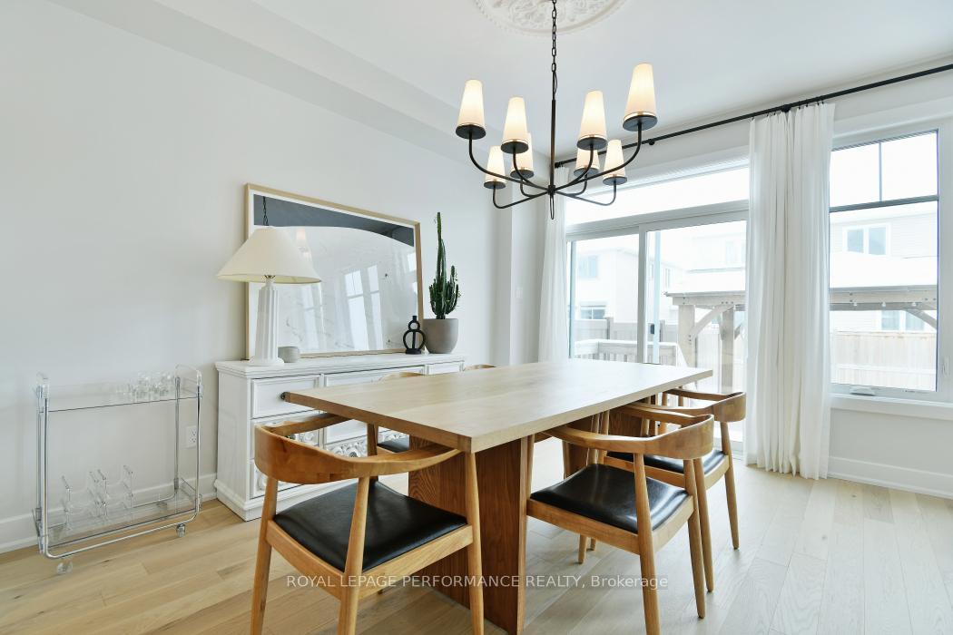 Photo 7 of 713 Cap Diamant Way, Ottawa, Camelot — HOMEH