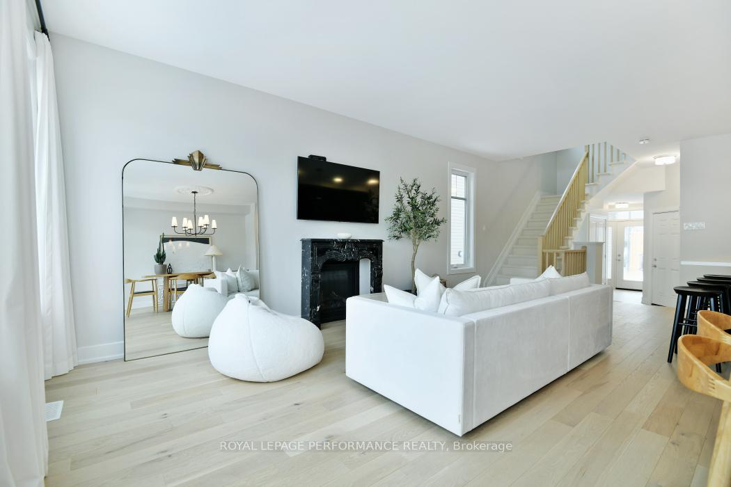 Photo 9 of 713 Cap Diamant Way, Ottawa, Camelot — HOMEH