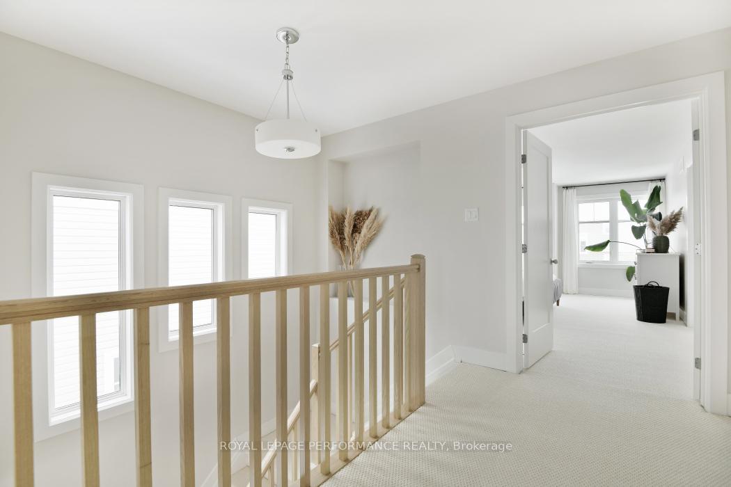 Photo 13 of 713 Cap Diamant Way, Ottawa, Camelot — HOMEH