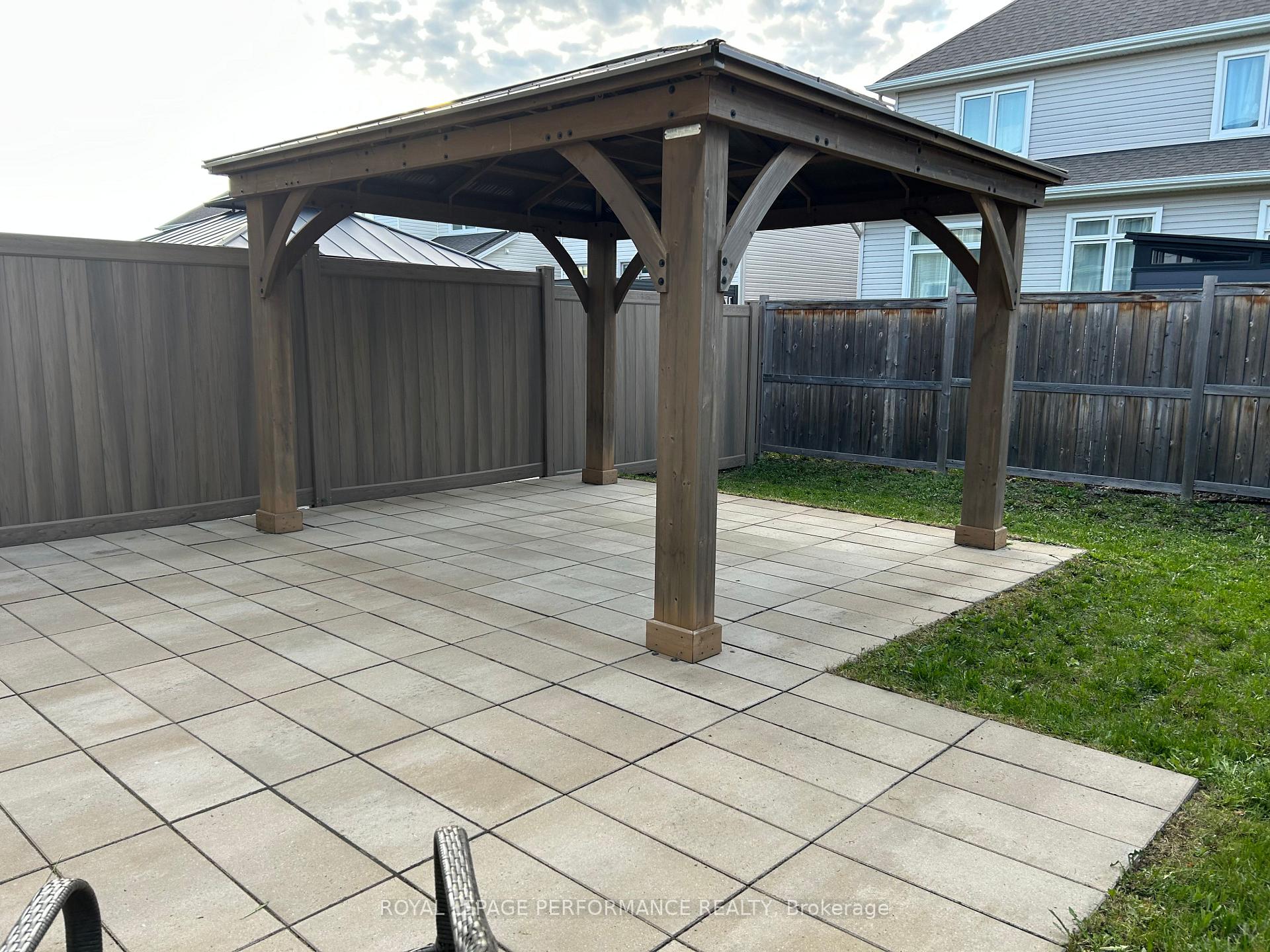 Photo 29 of 713 Cap Diamant Way, Ottawa, Camelot — HOMEH