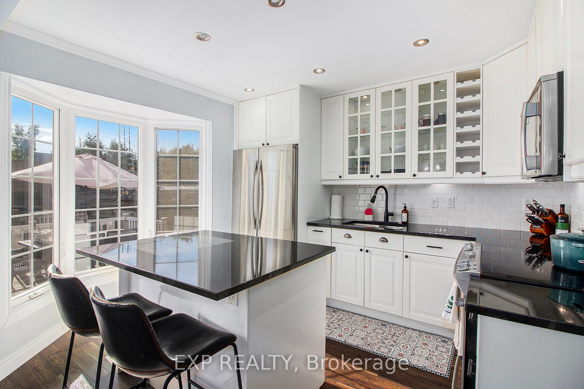 Photo 8 of 1105 Taffy Lane, Ottawa, Convent Glen North — HOMEH