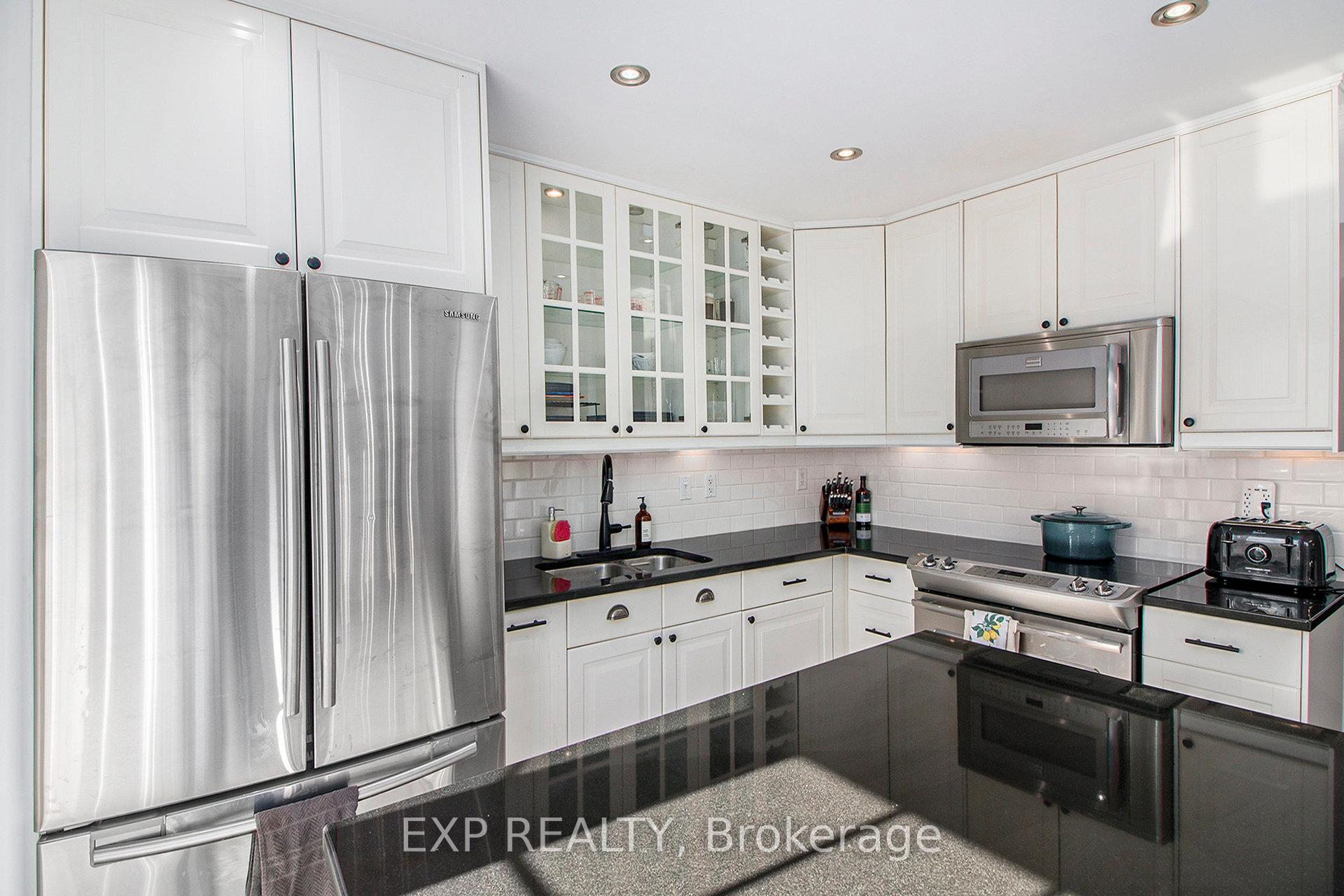 Photo 9 of 1105 Taffy Lane, Ottawa, Convent Glen North — HOMEH