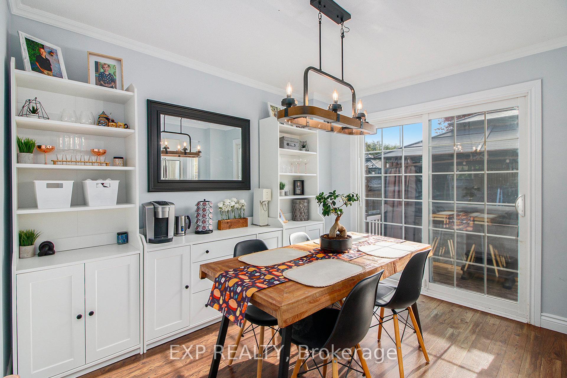 Photo 11 of 1105 Taffy Lane, Ottawa, Convent Glen North — HOMEH