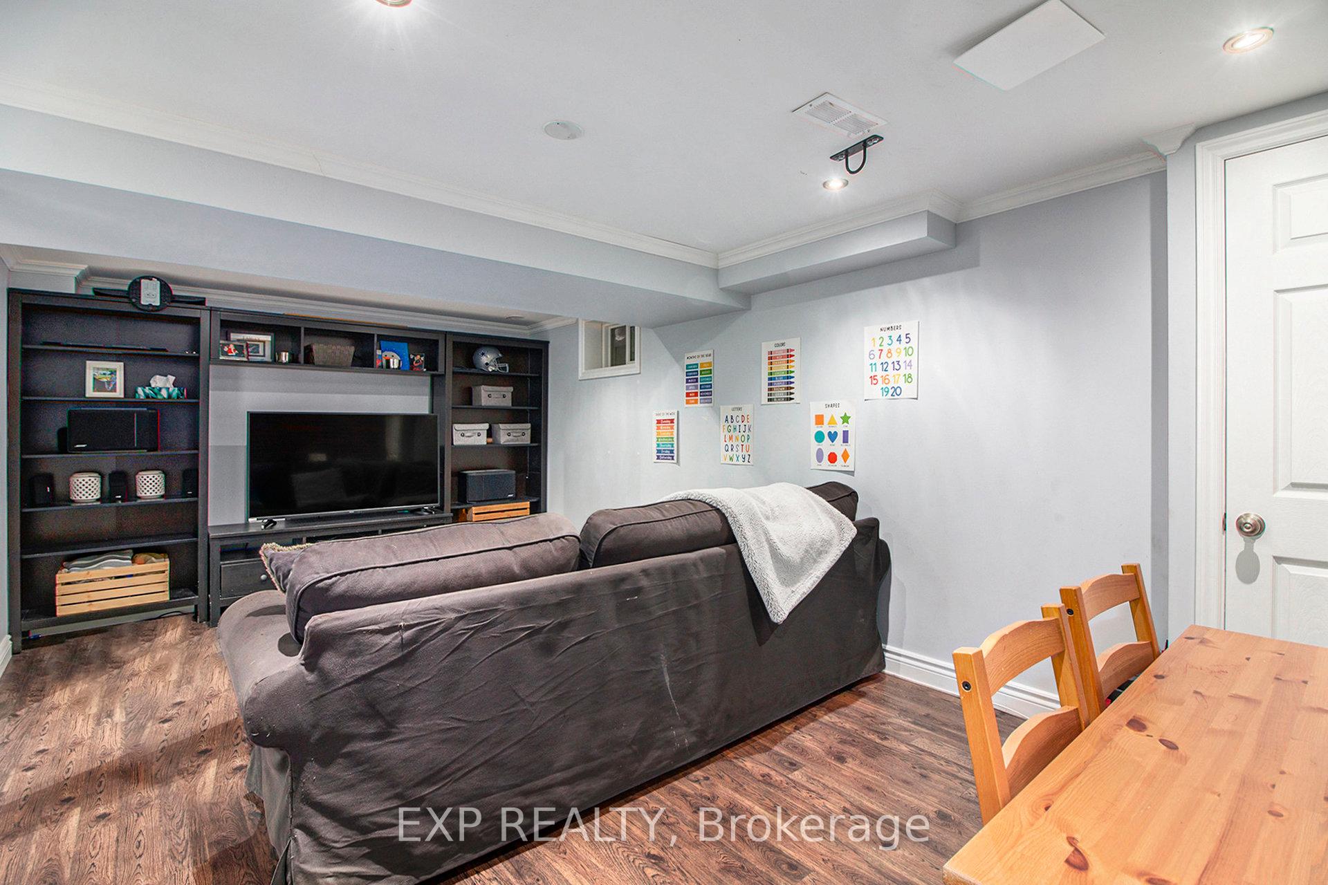Photo 19 of 1105 Taffy Lane, Ottawa, Convent Glen North — HOMEH