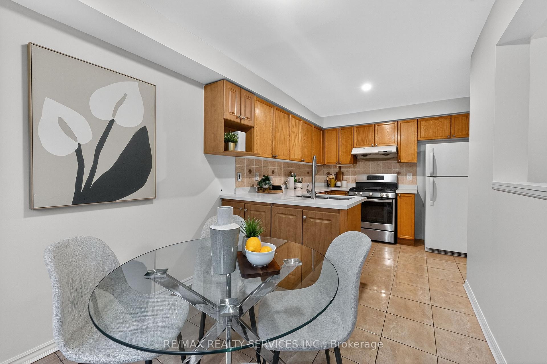 Photo 15 of 3146 Cabano Crescent, Mississauga, Churchill Meadows — HOMEH