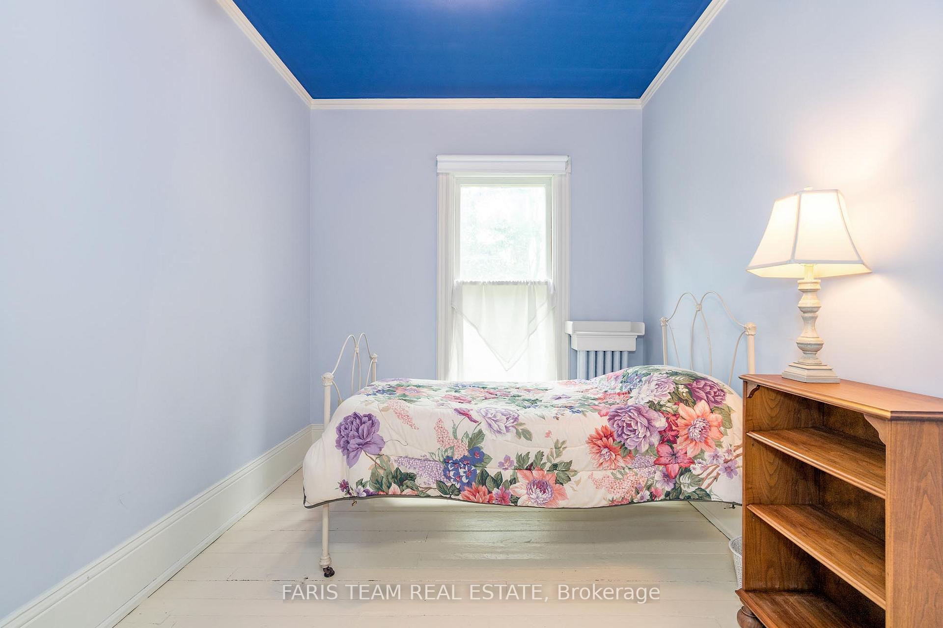 Photo 27 of 136 West Street N, Orillia — HOMEH
