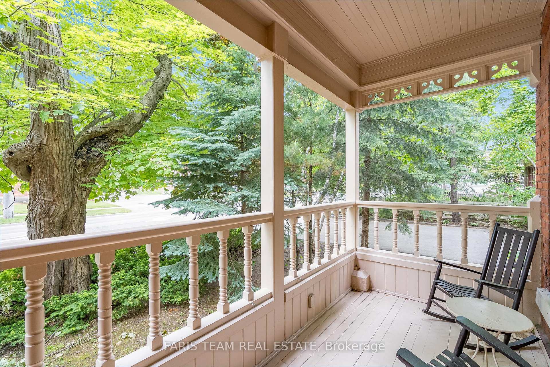 Photo 32 of 136 West Street N, Orillia — HOMEH
