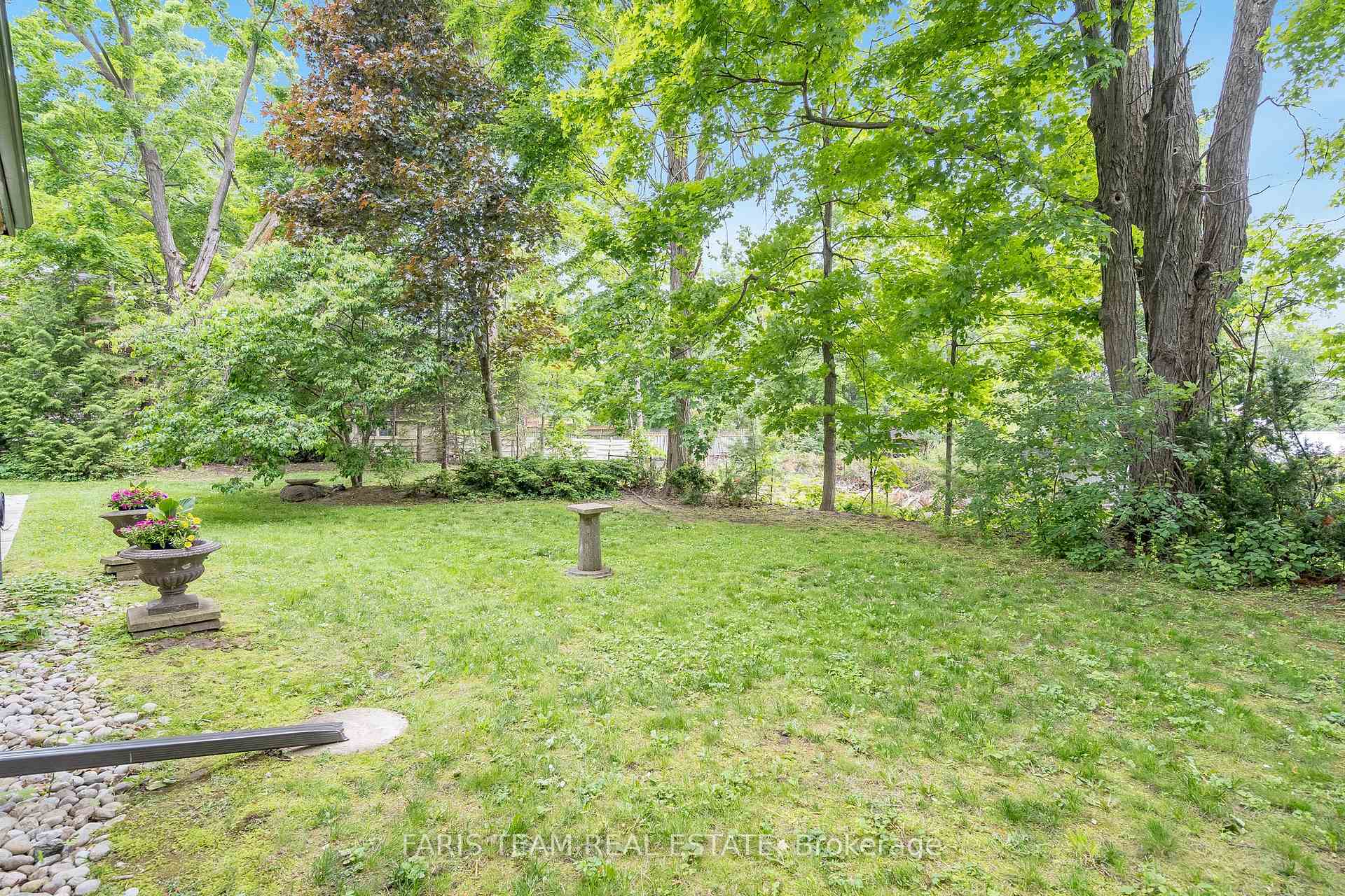 Photo 35 of 136 West Street N, Orillia — HOMEH