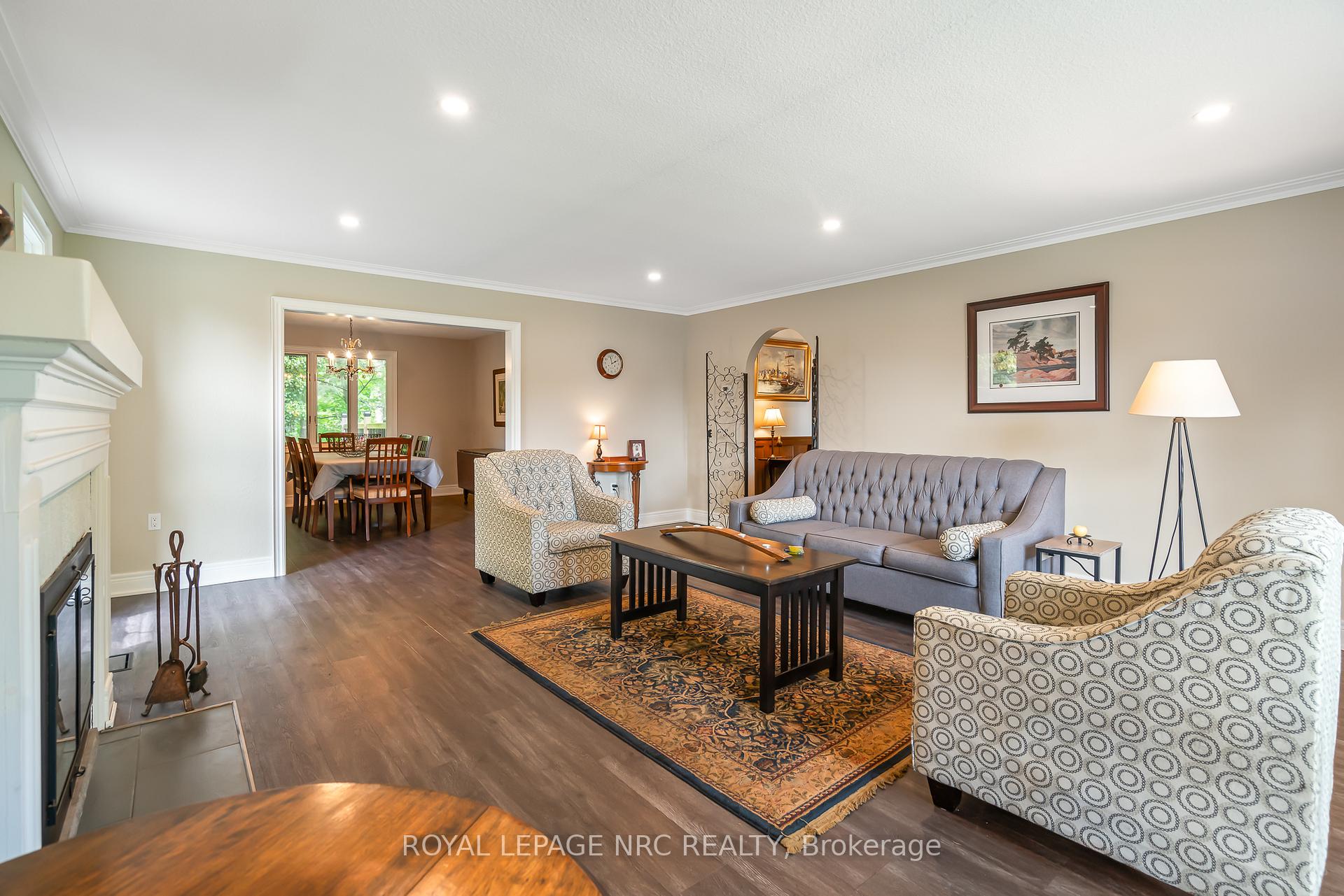 Photo 5 of 26 Cherry Avenue, Pelham, Fonthill — HOMEH