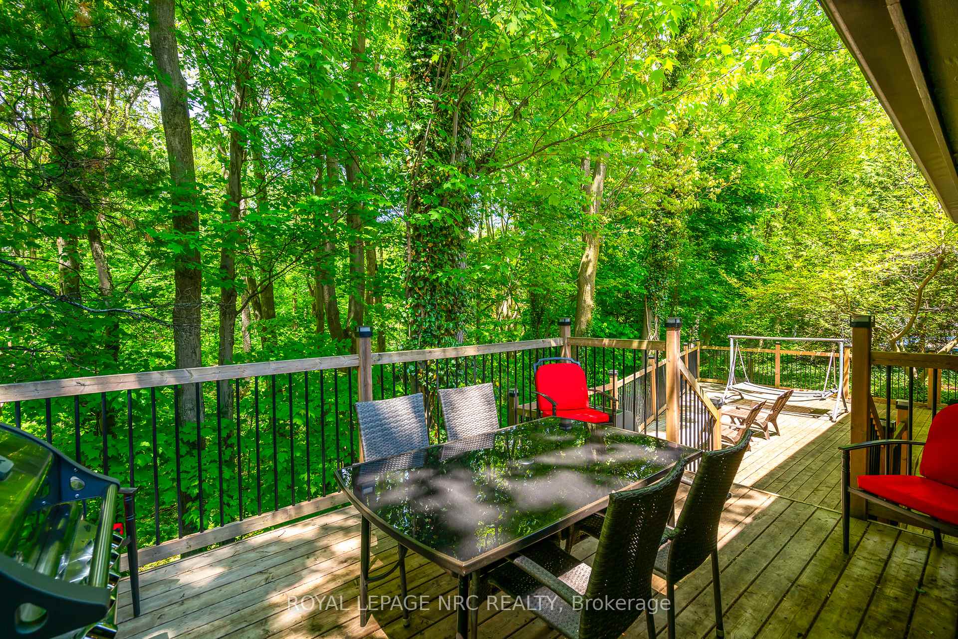Photo 8 of 26 Cherry Avenue, Pelham, Fonthill — HOMEH
