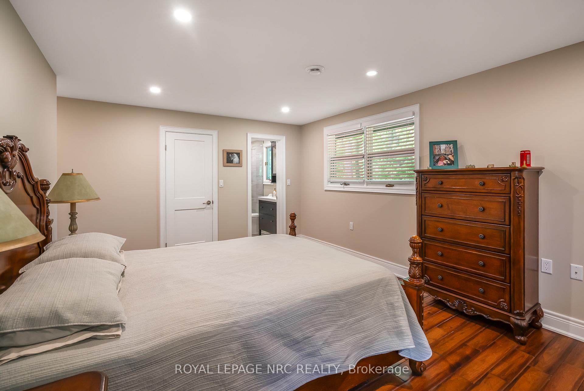 Photo 14 of 26 Cherry Avenue, Pelham, Fonthill — HOMEH