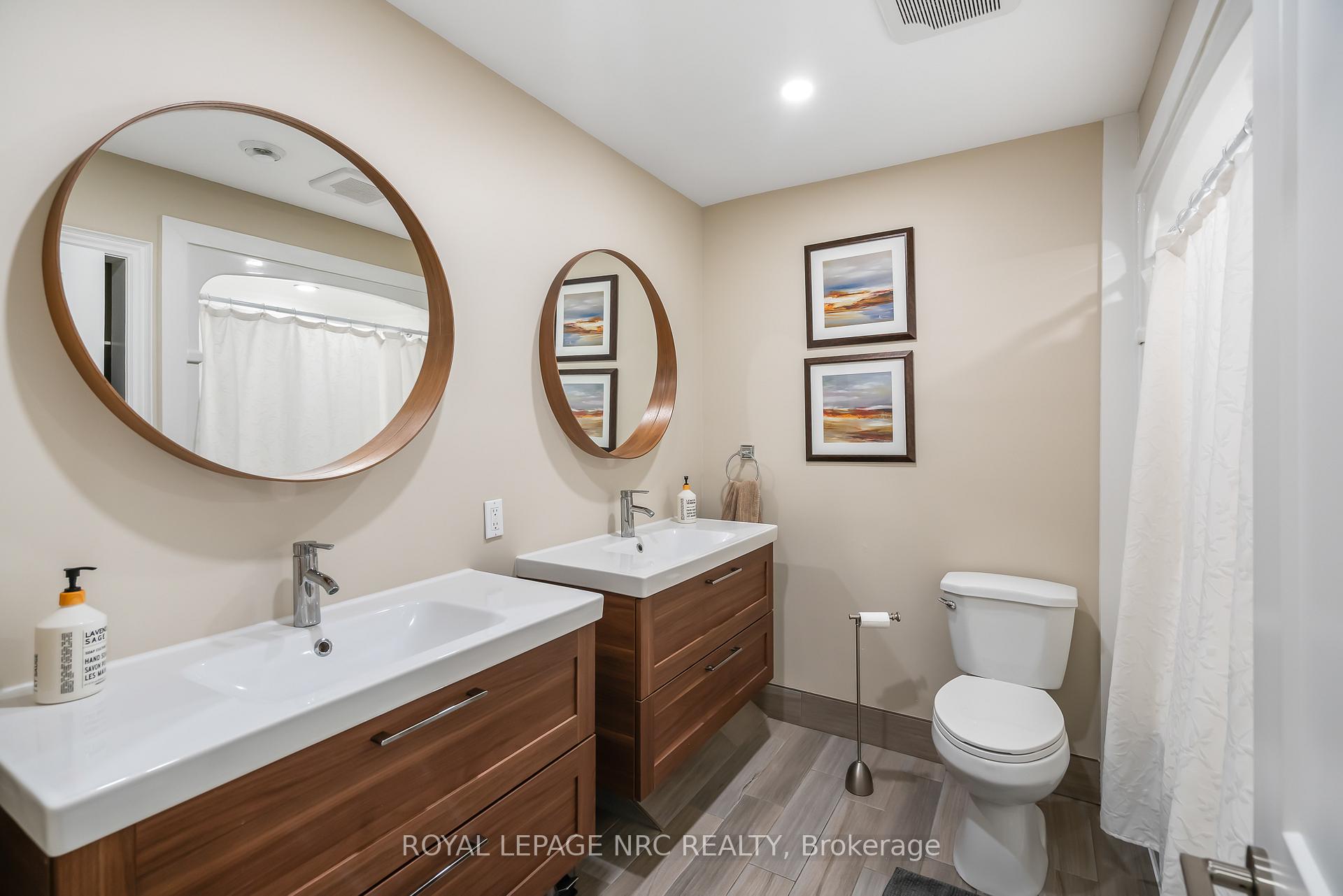 Photo 19 of 26 Cherry Avenue, Pelham, Fonthill — HOMEH
