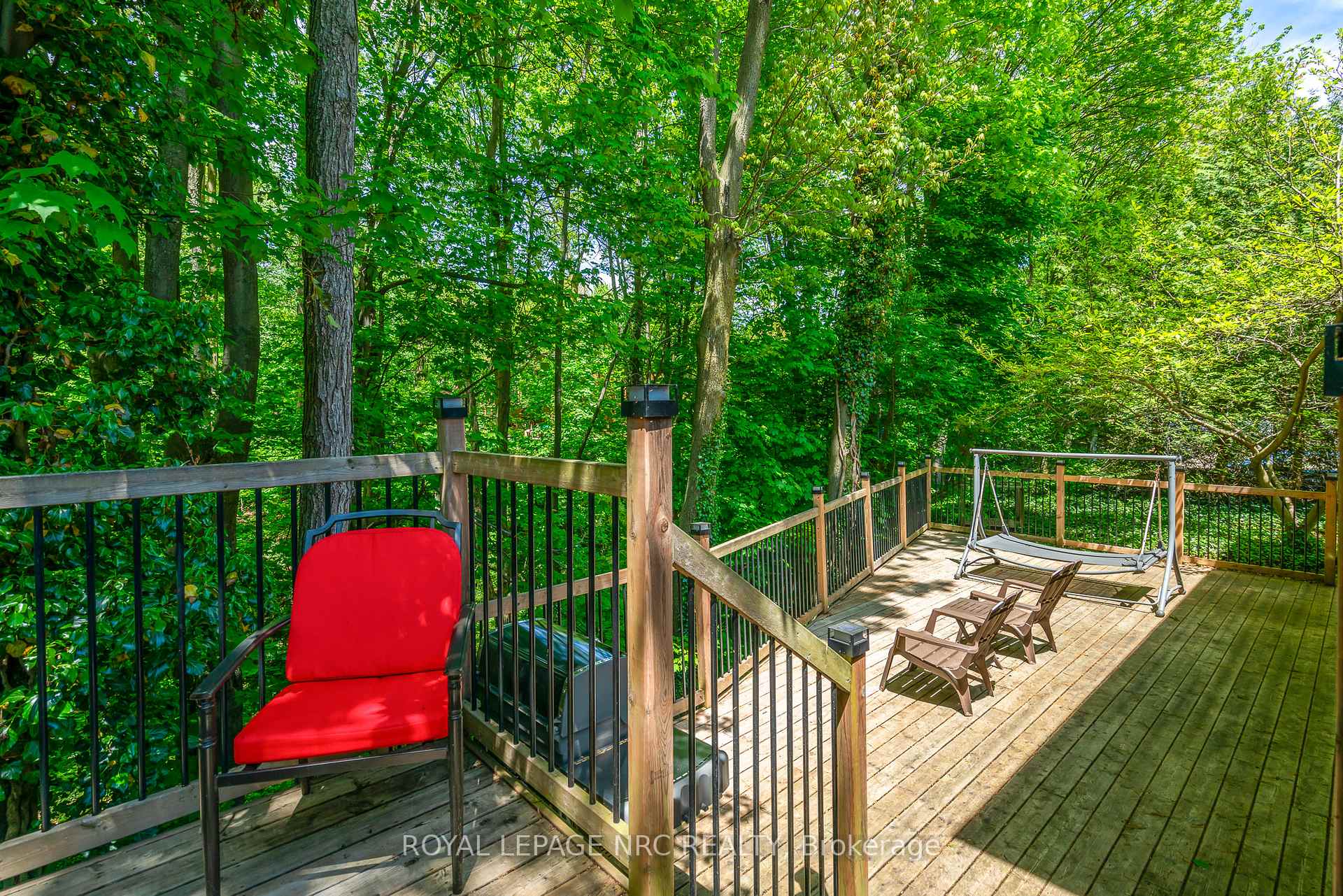 Photo 29 of 26 Cherry Avenue, Pelham, Fonthill — HOMEH