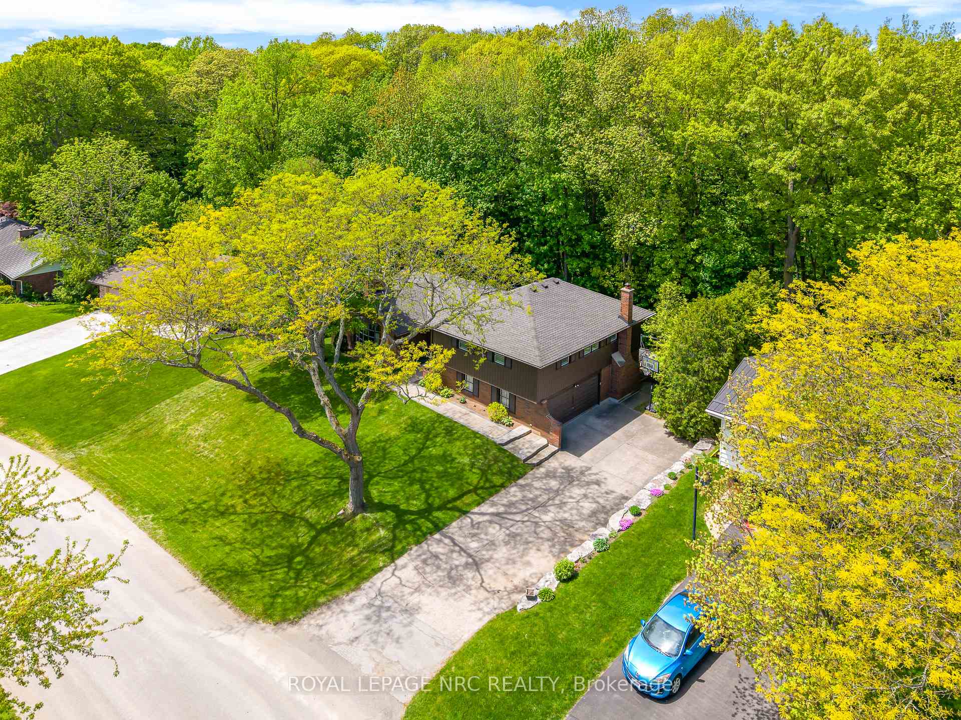 Photo 36 of 26 Cherry Avenue, Pelham, Fonthill — HOMEH
