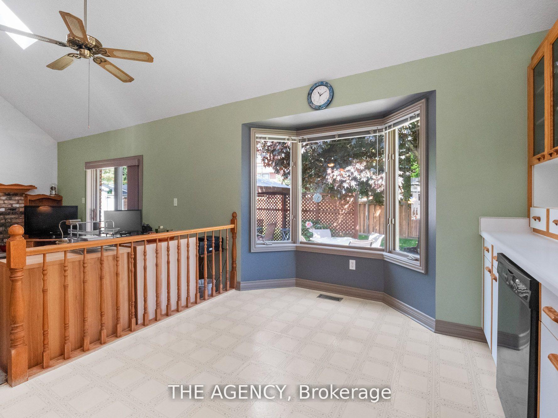 Photo 22 of 106 Spruceside Crescent, Pelham, Fonthill — HOMEH