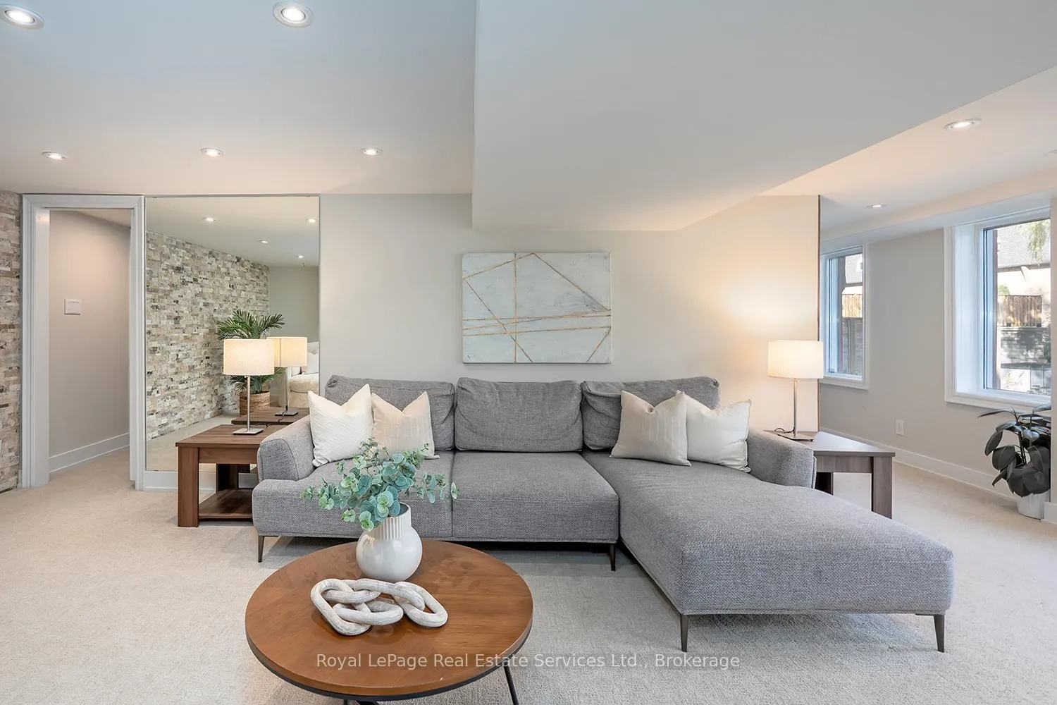 Photo 75 of 75 Brookfield Road, Oakville, Central — HOMEH