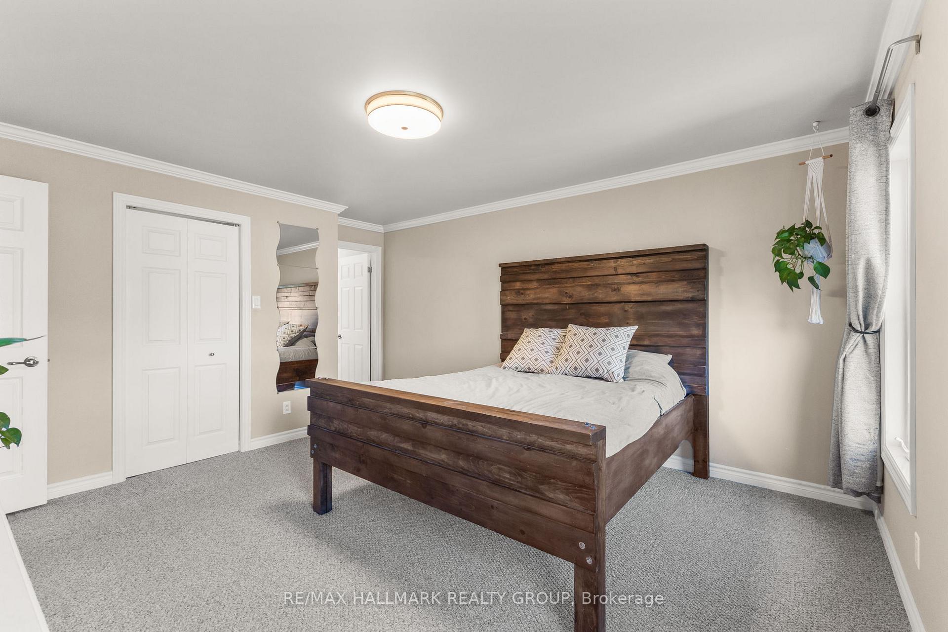 Photo 20 of 2605 Pierrette Drive, Ottawa, Cumberland Estates — HOMEH