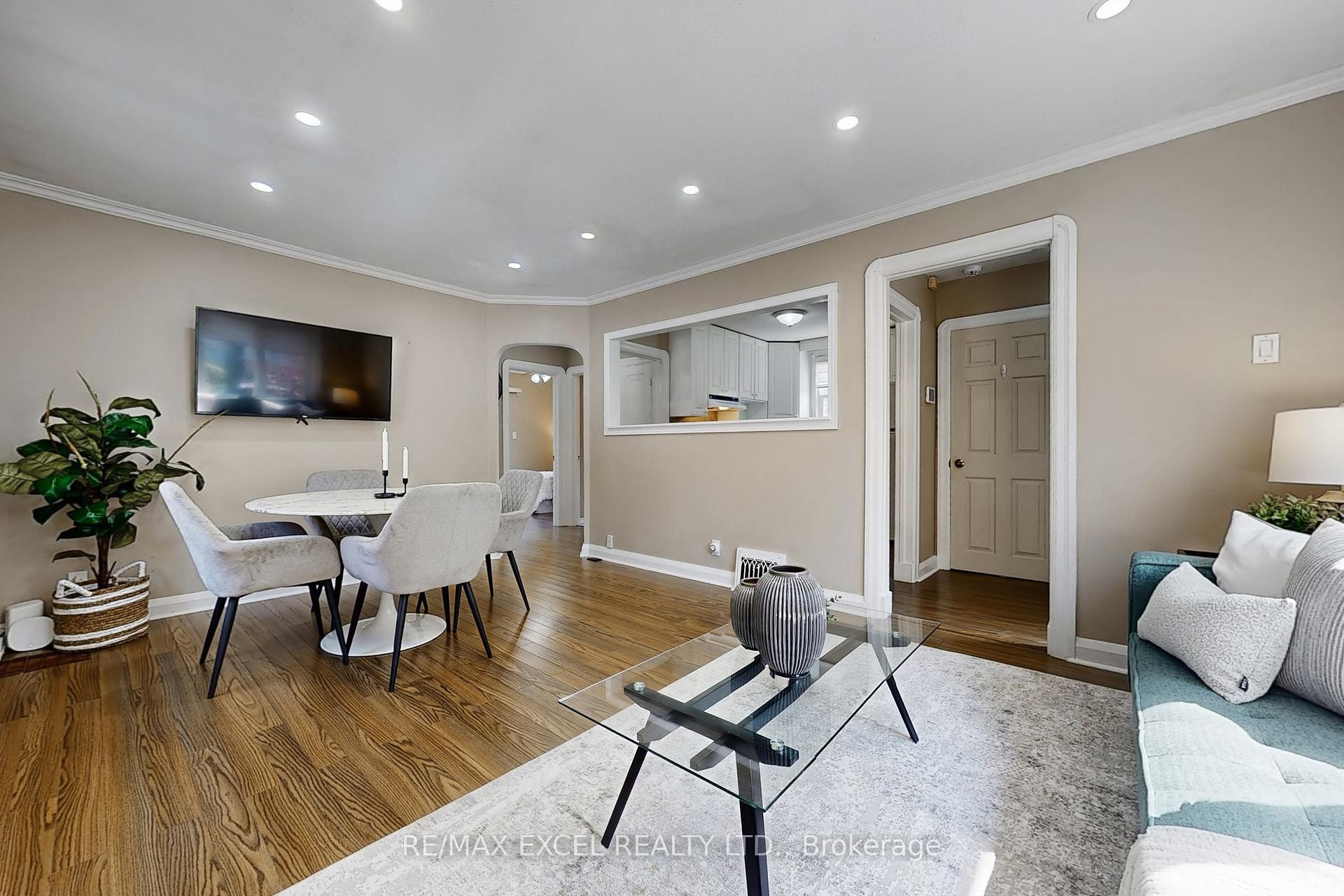 Photo 5 of 340 Bruce Street, Oshawa, Central — HOMEH