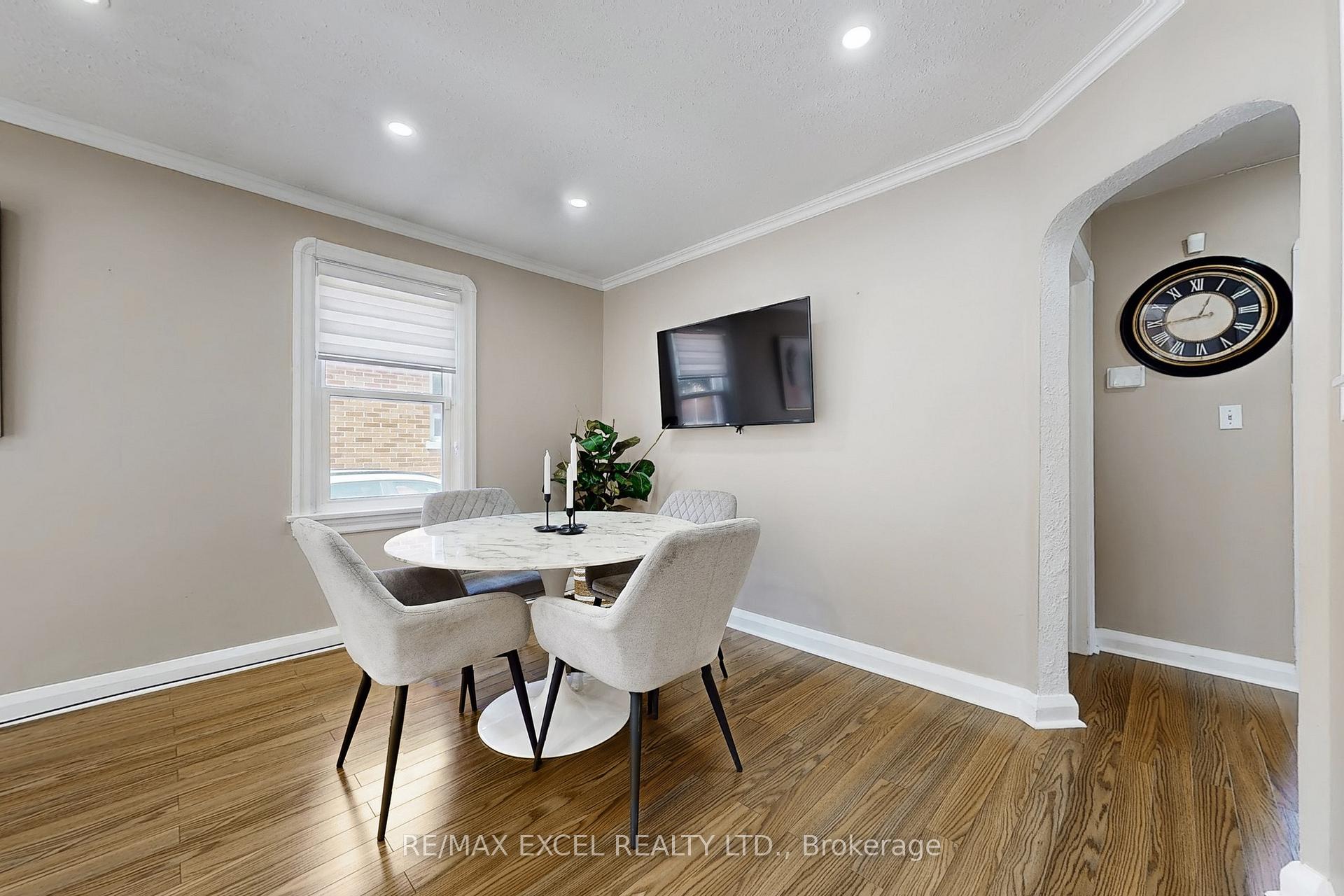 Photo 6 of 340 Bruce Street, Oshawa, Central — HOMEH
