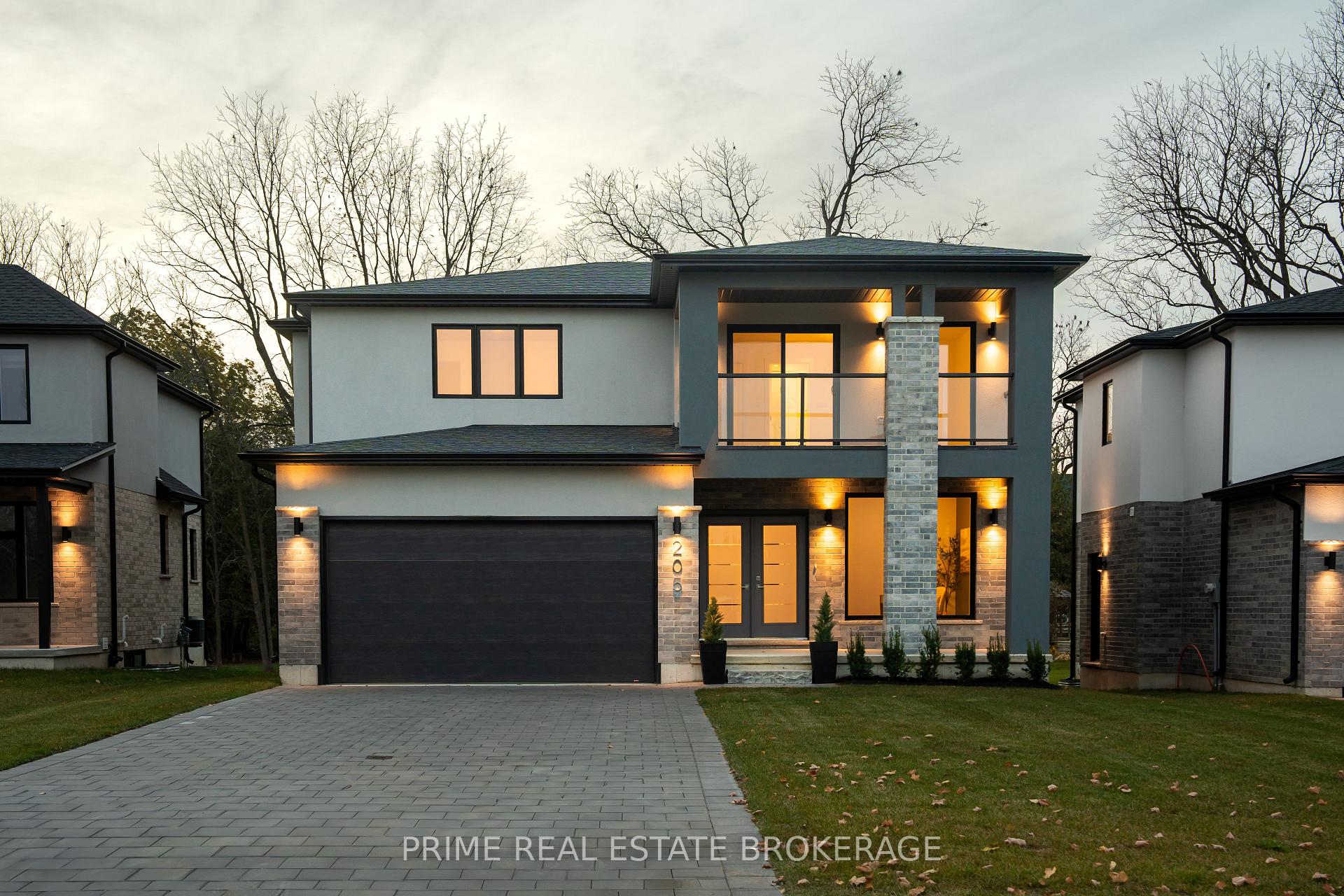 Photo 1 of 205 Eagle Street, North Middlesex, Parkhill — HOMEH