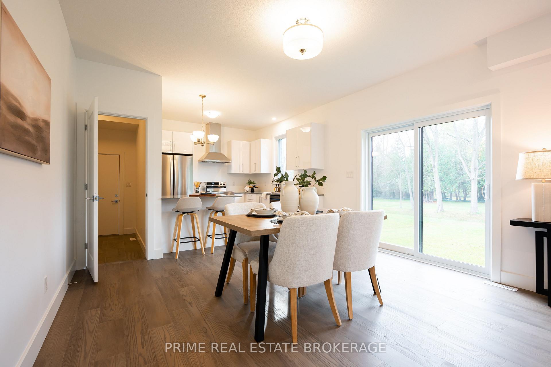 Photo 13 of 205 Eagle Street, North Middlesex, Parkhill — HOMEH