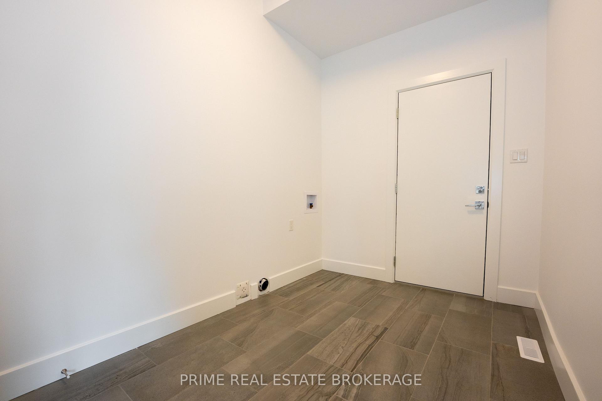 Photo 17 of 205 Eagle Street, North Middlesex, Parkhill — HOMEH