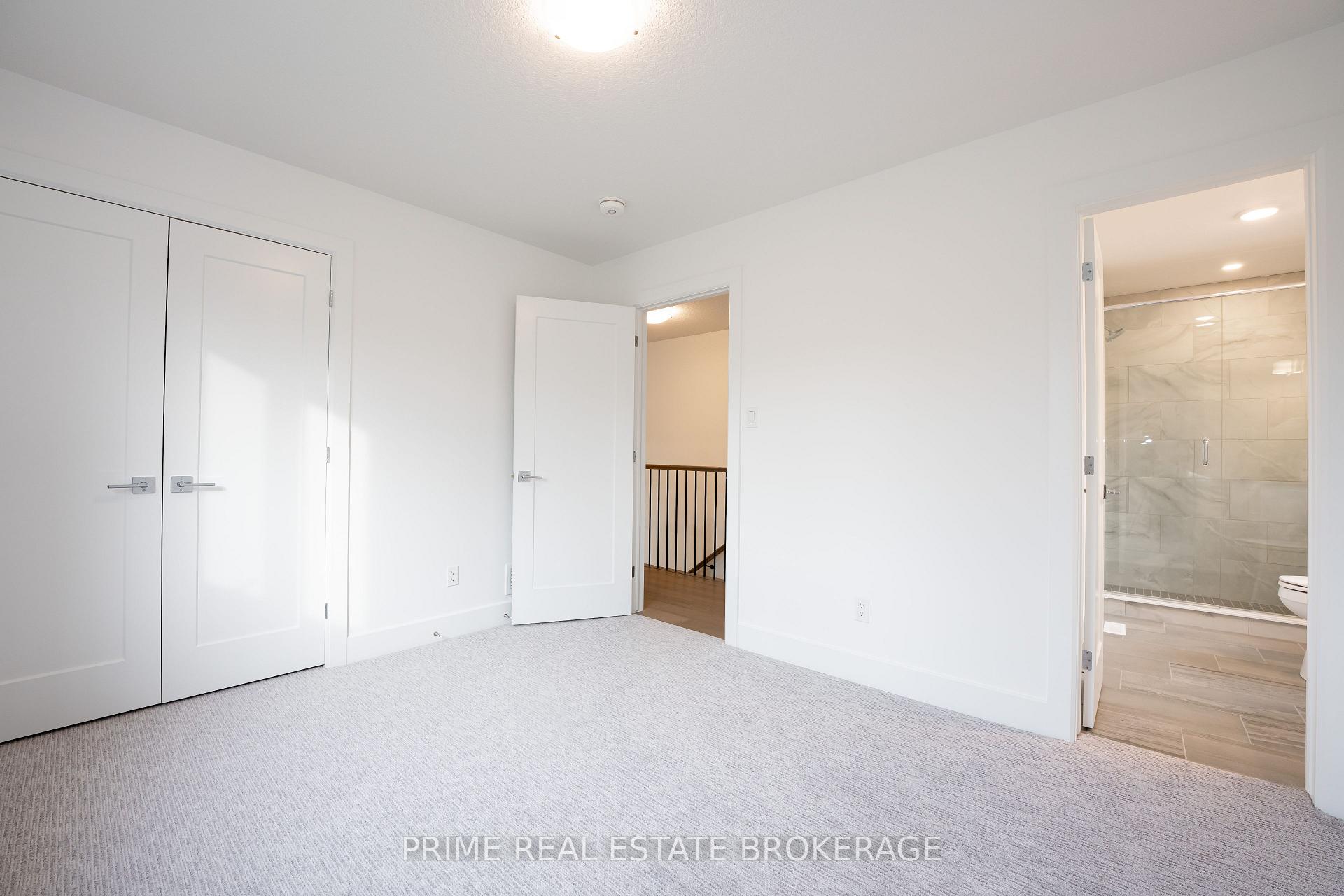 Photo 23 of 205 Eagle Street, North Middlesex, Parkhill — HOMEH