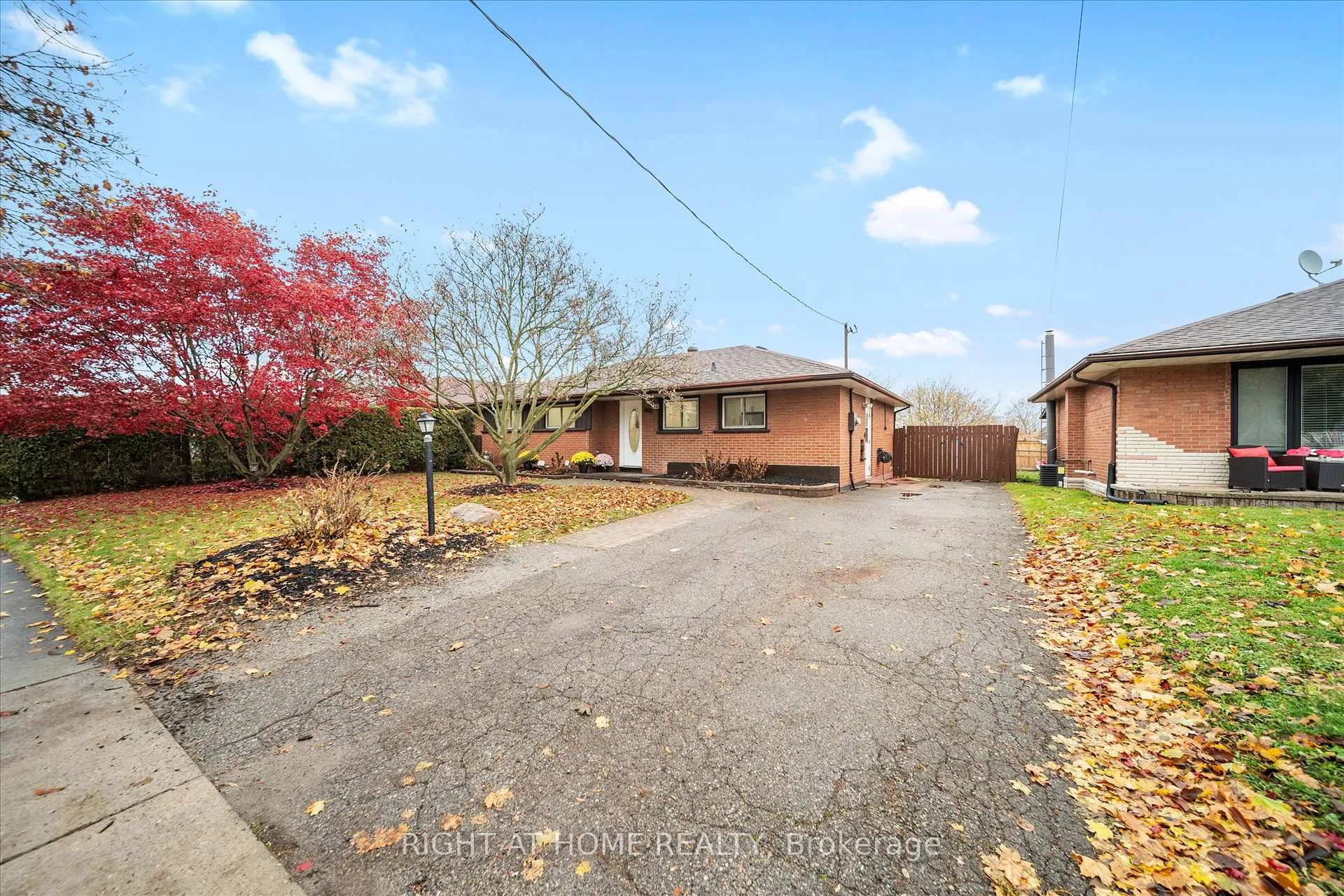 Photo 1 of 625 Central Park Boulevard N, Oshawa, O'Neill — HOMEH