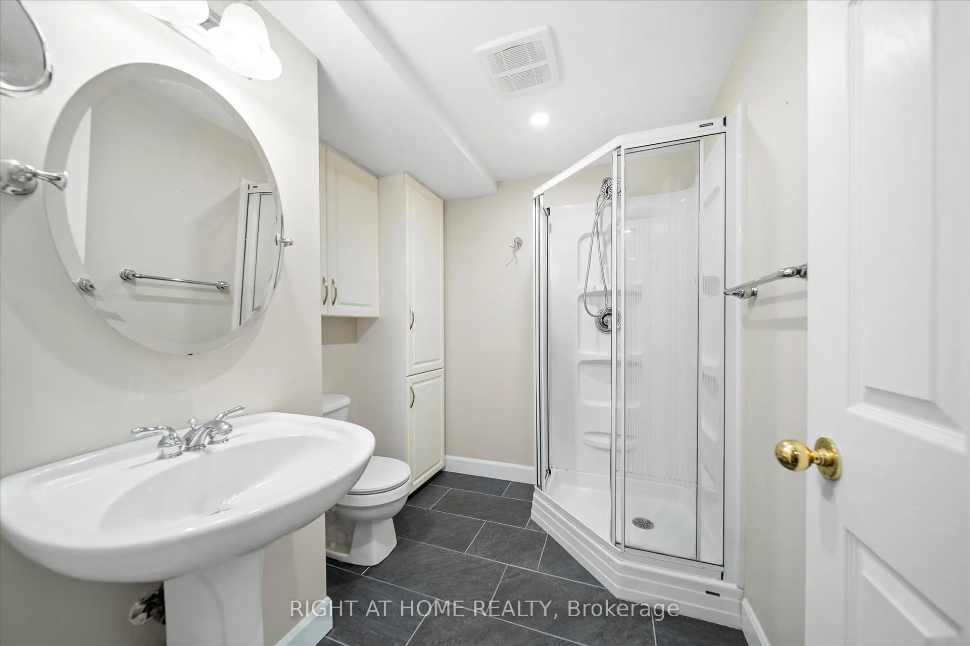 Photo 36 of 625 Central Park Boulevard N, Oshawa, O'Neill — HOMEH