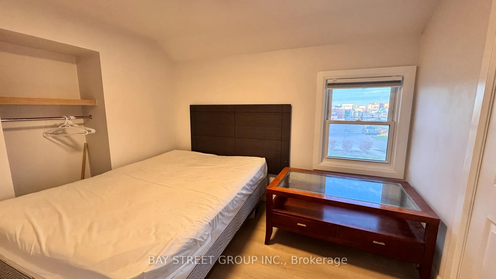 Photo 8 of Unit Unit C, 5731 Stanley Avenue, Niagara Falls, Hospital — HOMEH