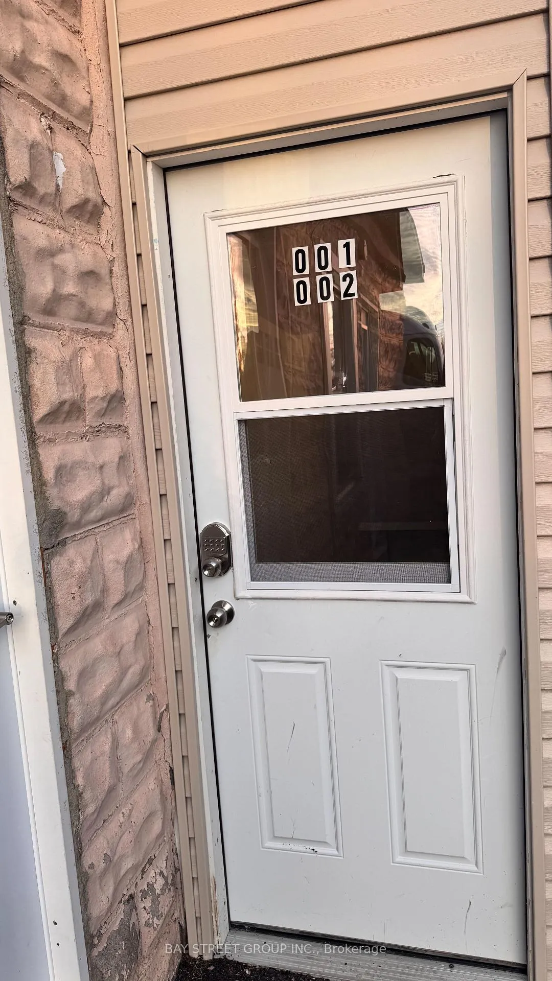 Photo 17 of Unit Unit C, 5731 Stanley Avenue, Niagara Falls, Hospital — HOMEH