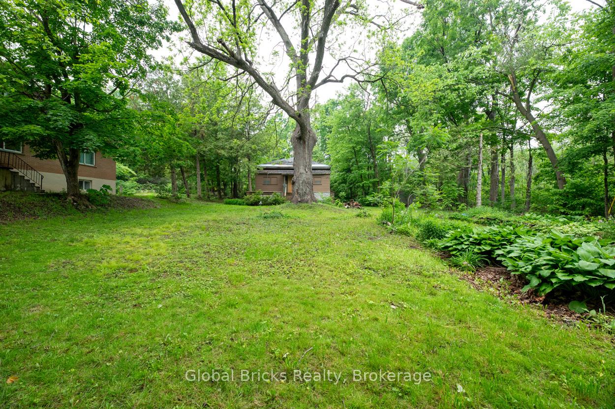 Photo 3 of 198 Borland Street E, Orillia — HOMEH