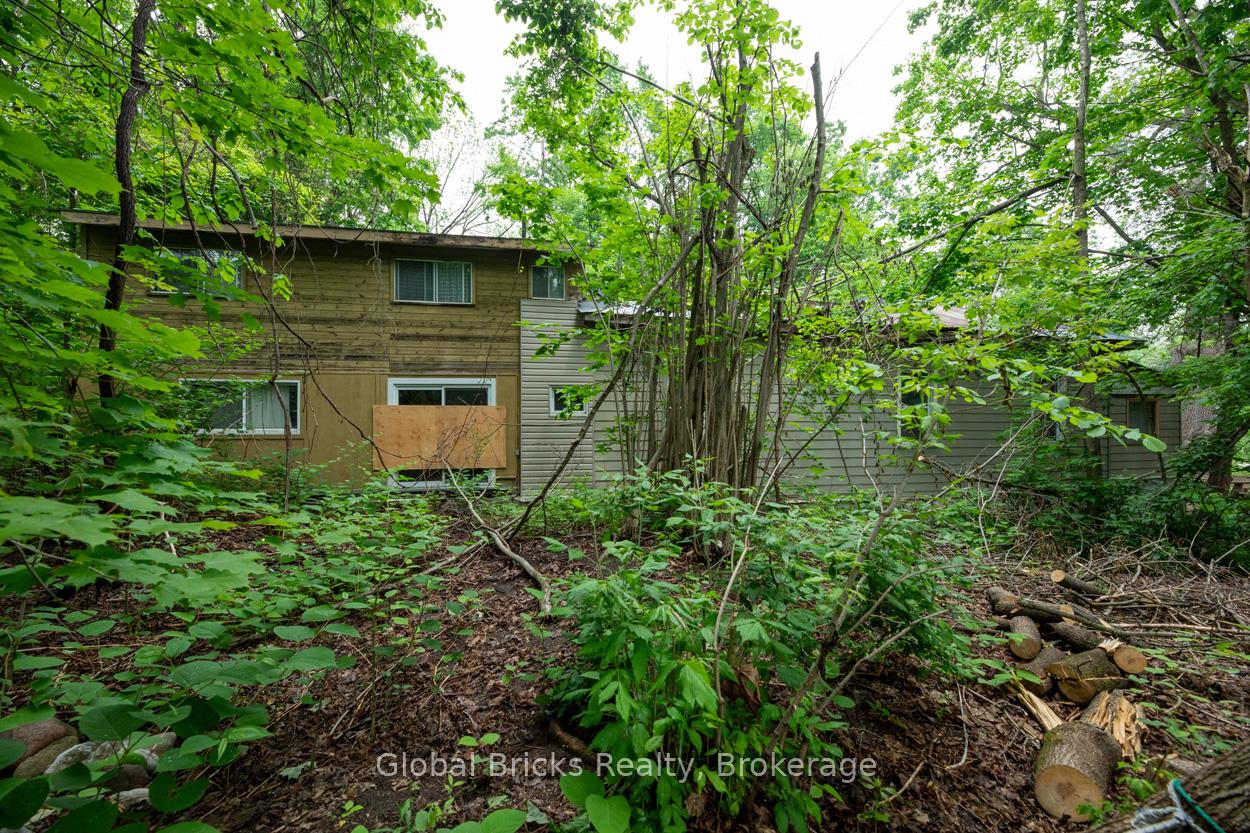 Photo 15 of 198 Borland Street E, Orillia — HOMEH