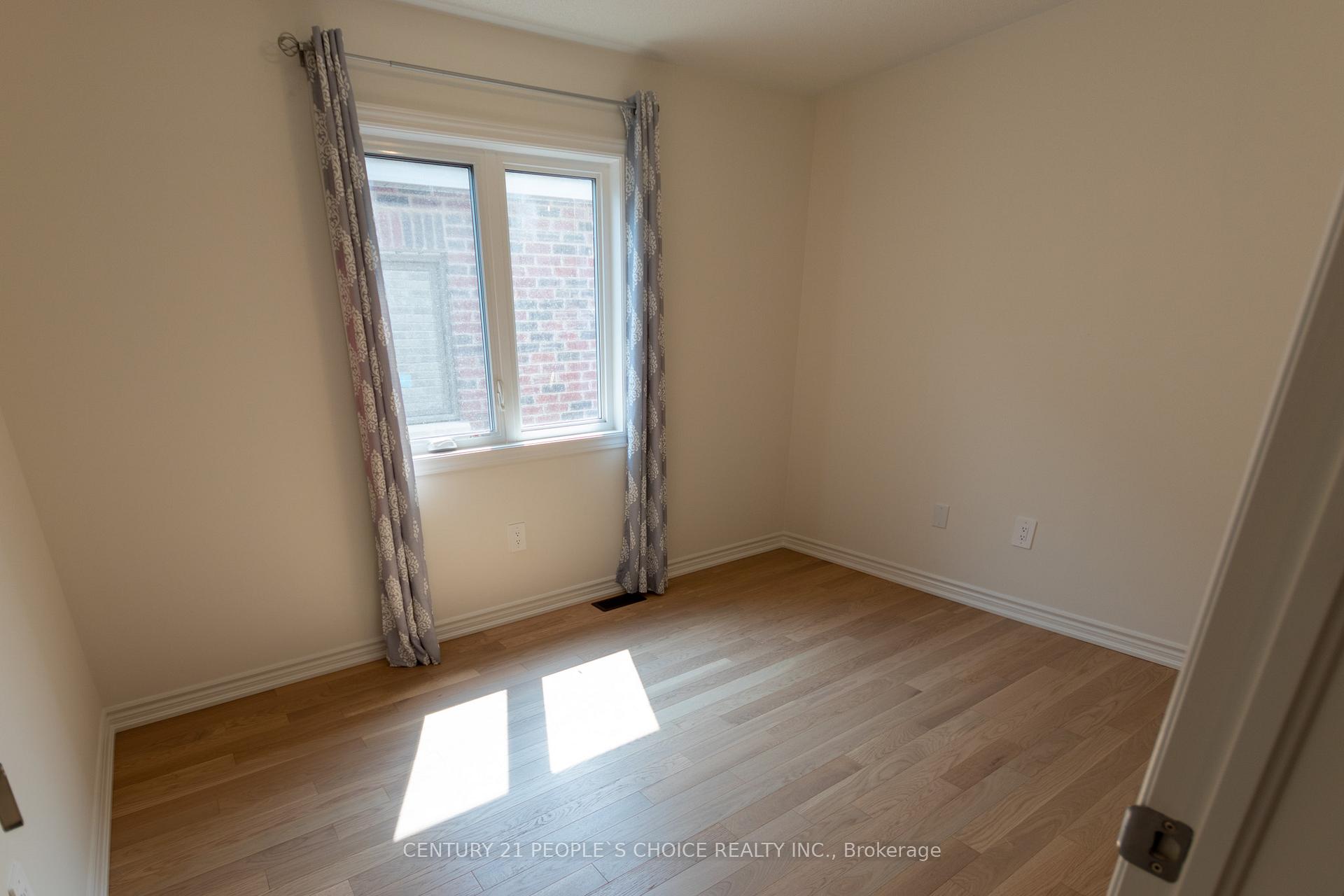 Photo 16 of 1555 Kitchen Court N, Milton, Walker — HOMEH
