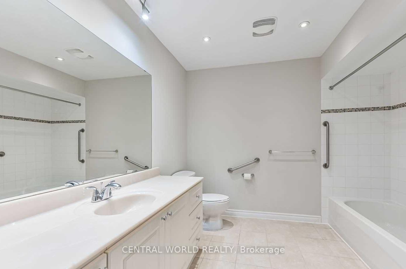 Photo 10 of 48 Halder Crescent, Markham, Milliken Mills East — HOMEH