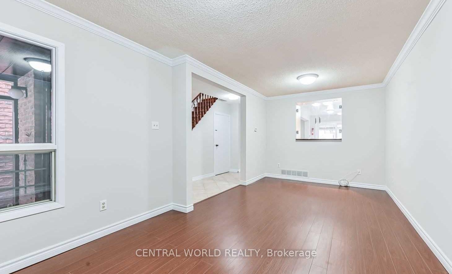 Photo 12 of 48 Halder Crescent, Markham, Milliken Mills East — HOMEH