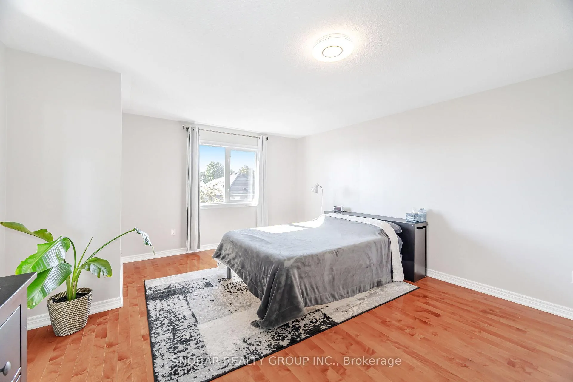 Photo 17 of 1124 Knotty Pine Grove, Mississauga, Meadowvale Village — HOMEH