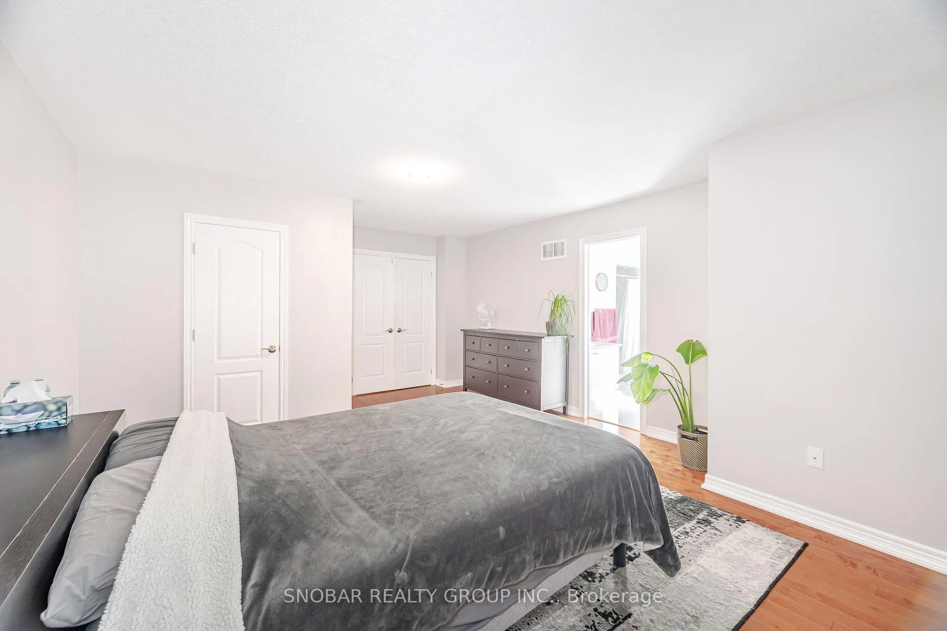 Photo 18 of 1124 Knotty Pine Grove, Mississauga, Meadowvale Village — HOMEH