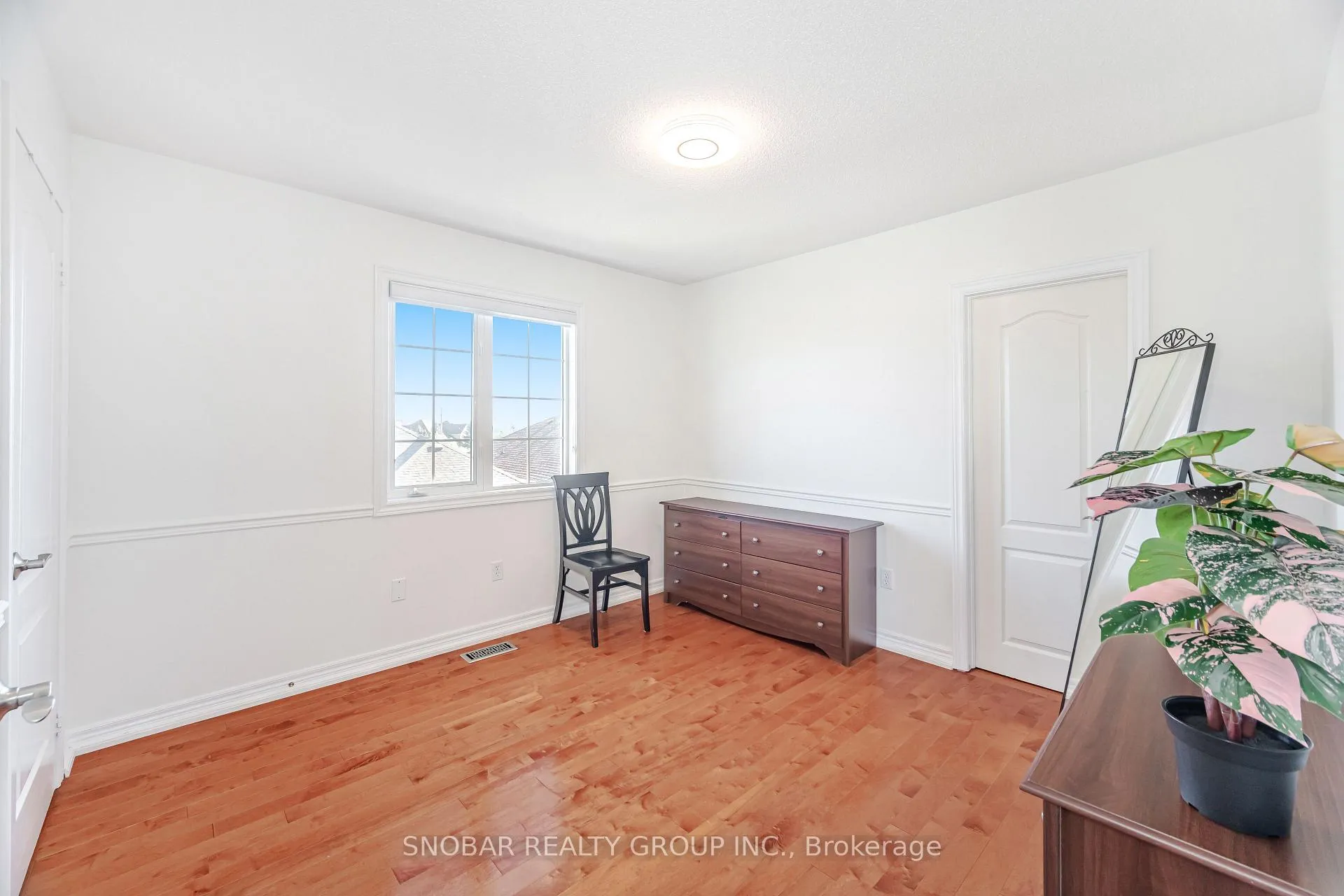 Photo 22 of 1124 Knotty Pine Grove, Mississauga, Meadowvale Village — HOMEH
