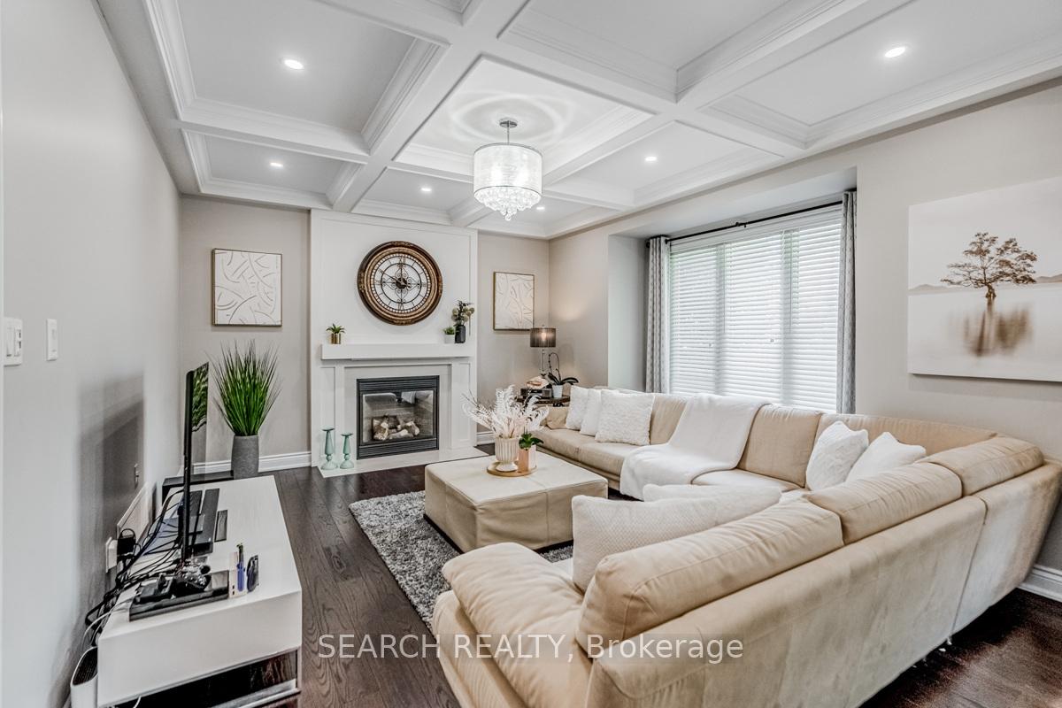 Photo 21 of 323 McDougall Crossing, Milton, Harrison — HOMEH