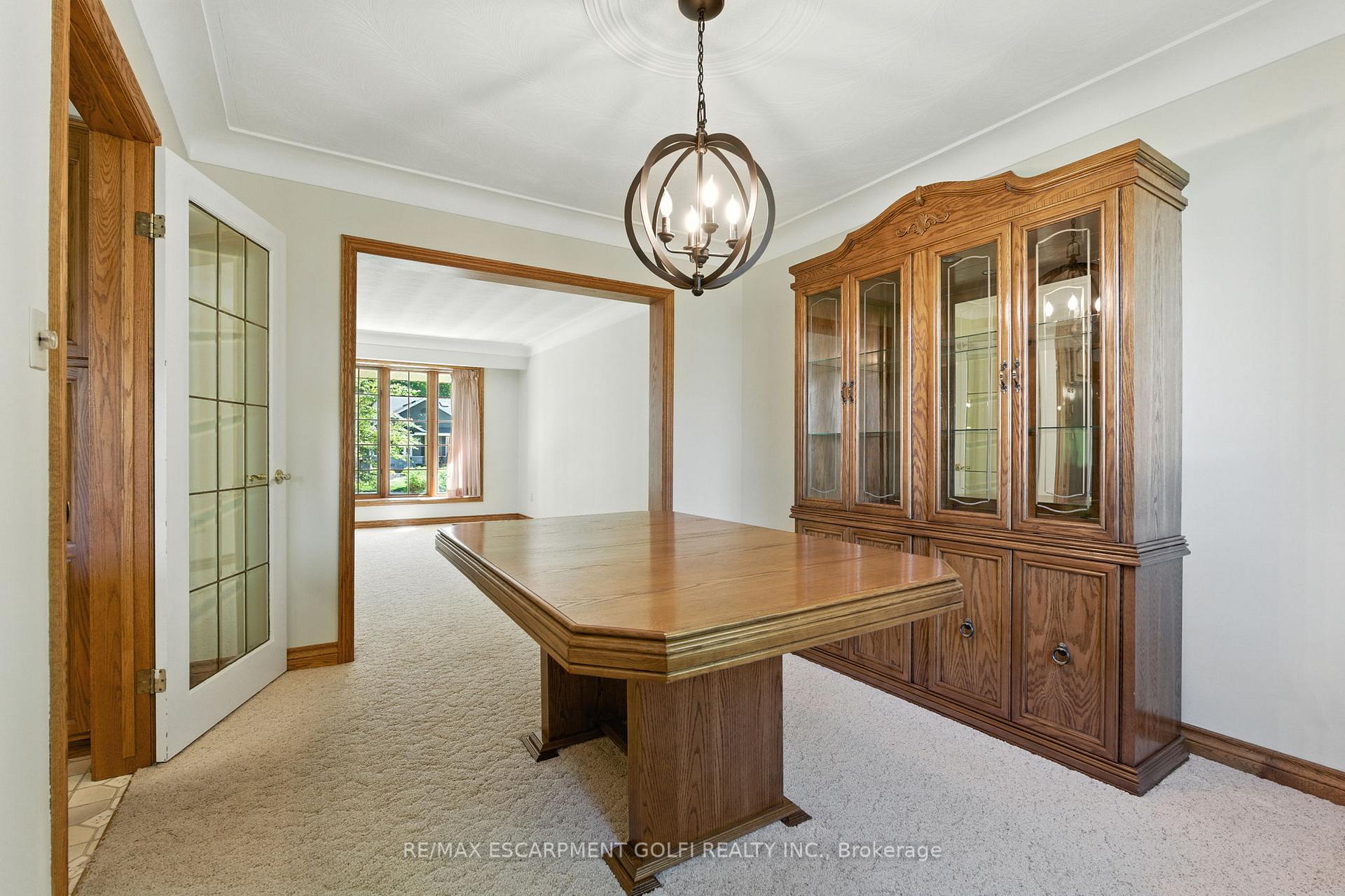 Photo 10 of 32 Deerpark Crescent, Pelham, Fonthill — HOMEH