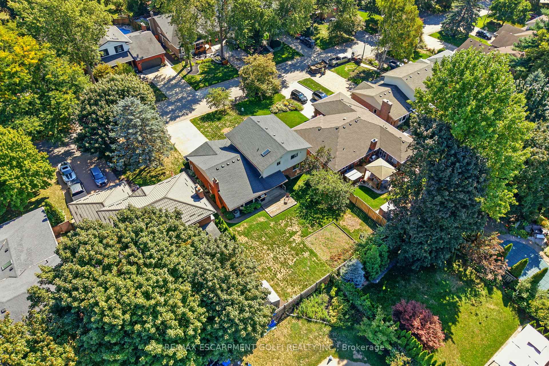 Photo 35 of 32 Deerpark Crescent, Pelham, Fonthill — HOMEH
