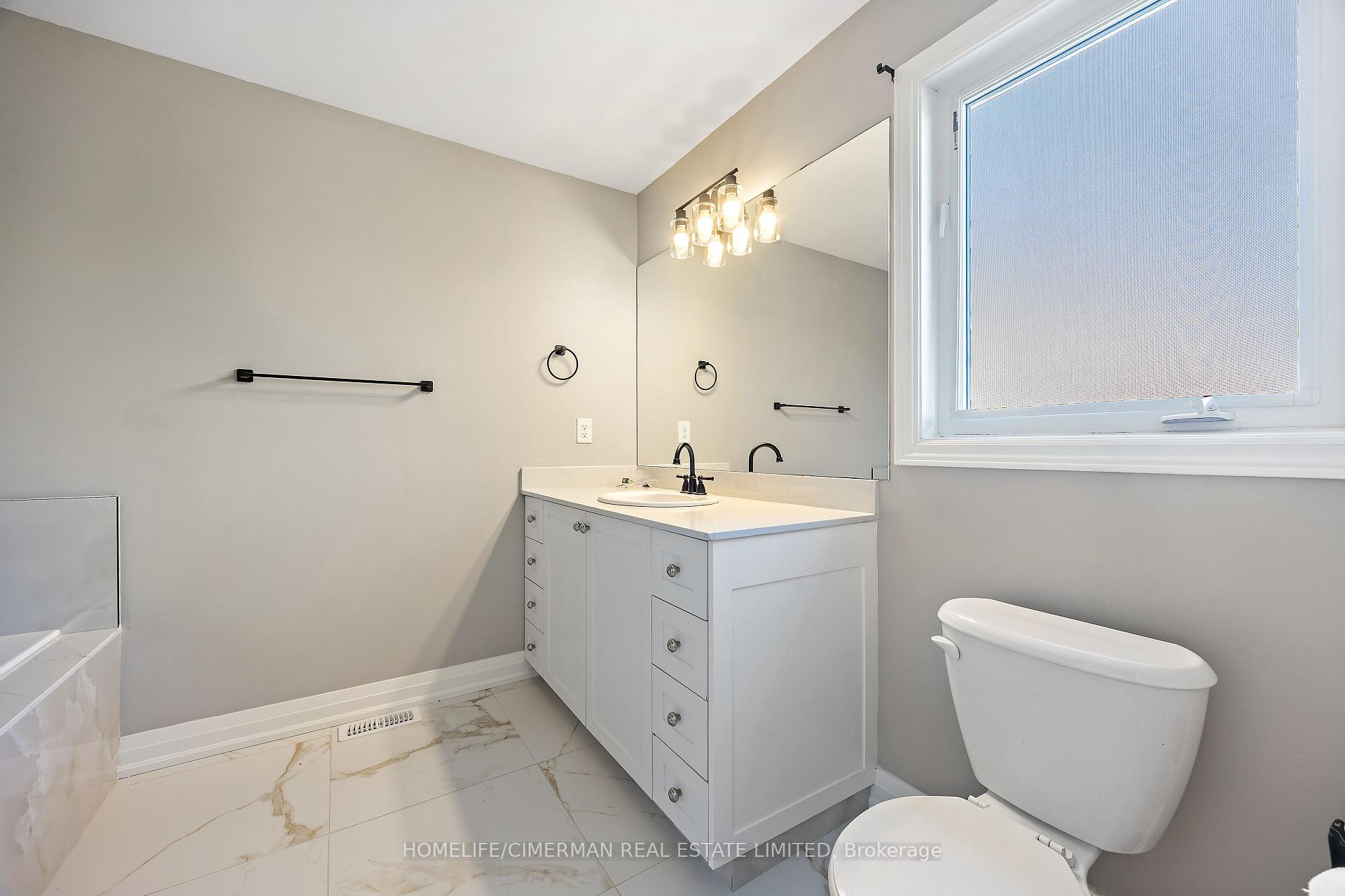 Photo 30 of 208 Shephard Avenue, New Tecumseth, Alliston — HOMEH